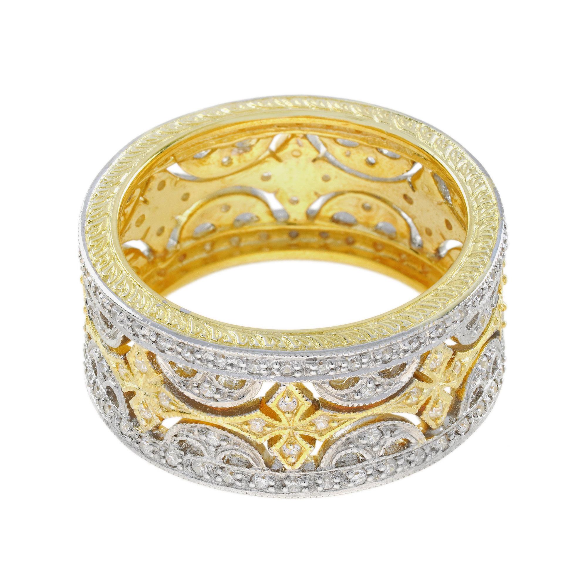 Diamant-Blumenring mit breitem, stapelbarem Ehering aus 18 Karat zweifarbigem Gold mit Blumenmuster (Rundschliff) im Angebot
