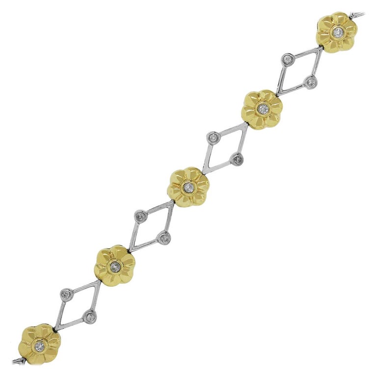 Diamond Flower Bracelet For Sale at 1stDibs