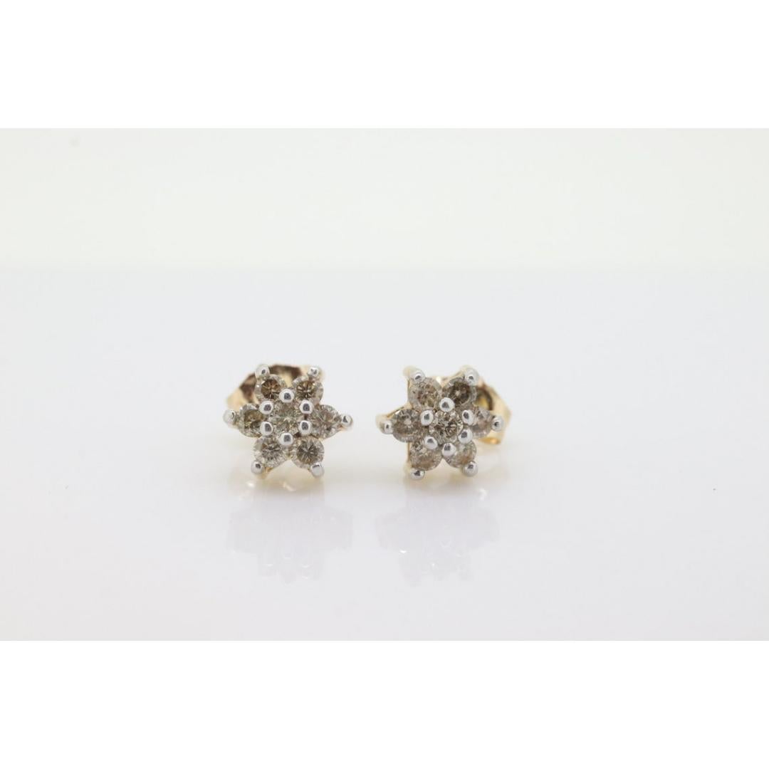 Diamond Flower Cluster Earrings. Diamond Daisy 14k stud earrings. Diamond Stud For Sale 1