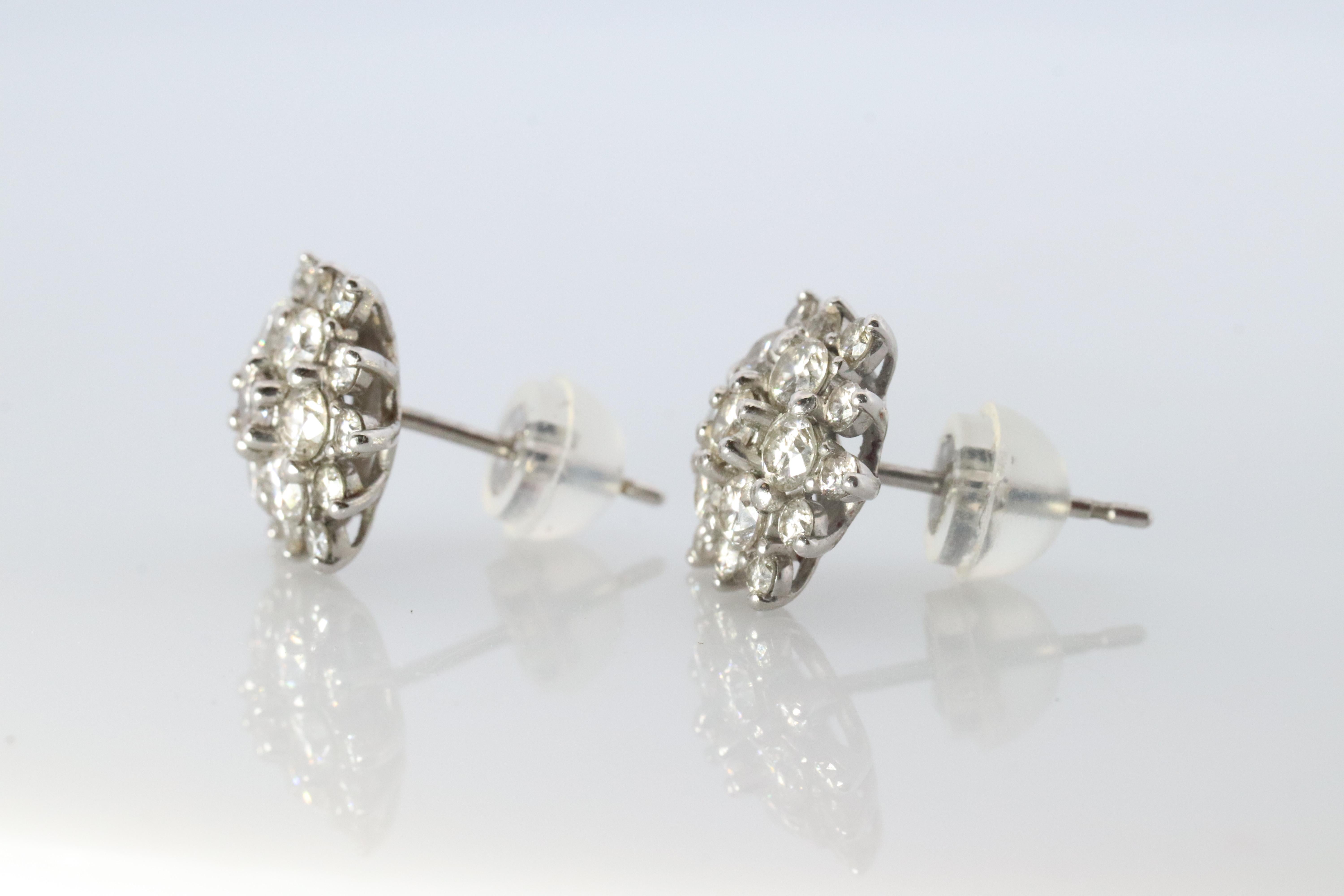 Women's Diamond Flower Cluster Stud Earrings.  Platinum Earrings. Pt900 and 1CTW dia. For Sale