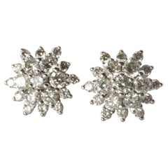 Diamond Flower Cluster Stud Earrings.  Platinum Earrings. Pt900 and 1CTW dia.