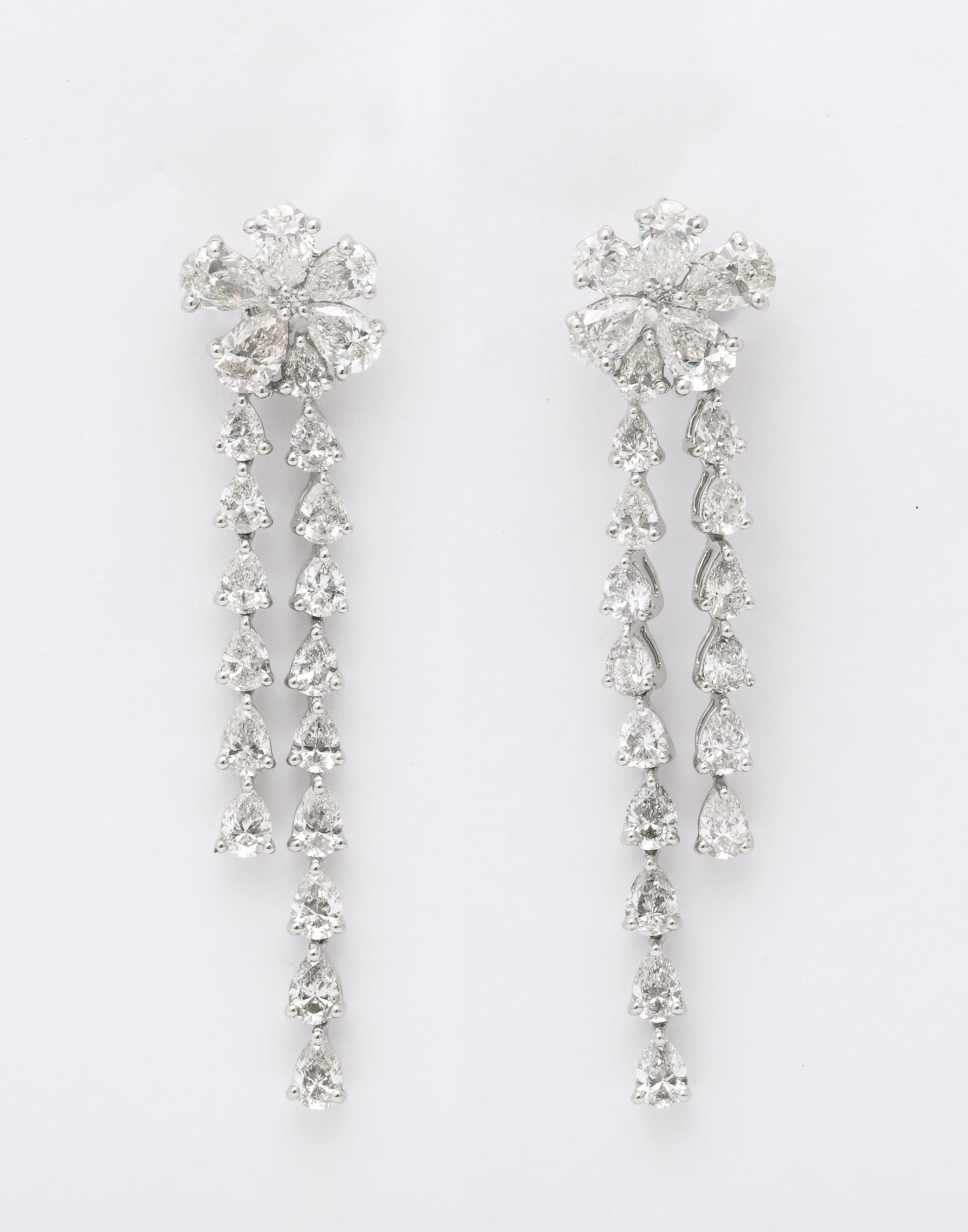 Diamond Flower Drop Earring  For Sale 1