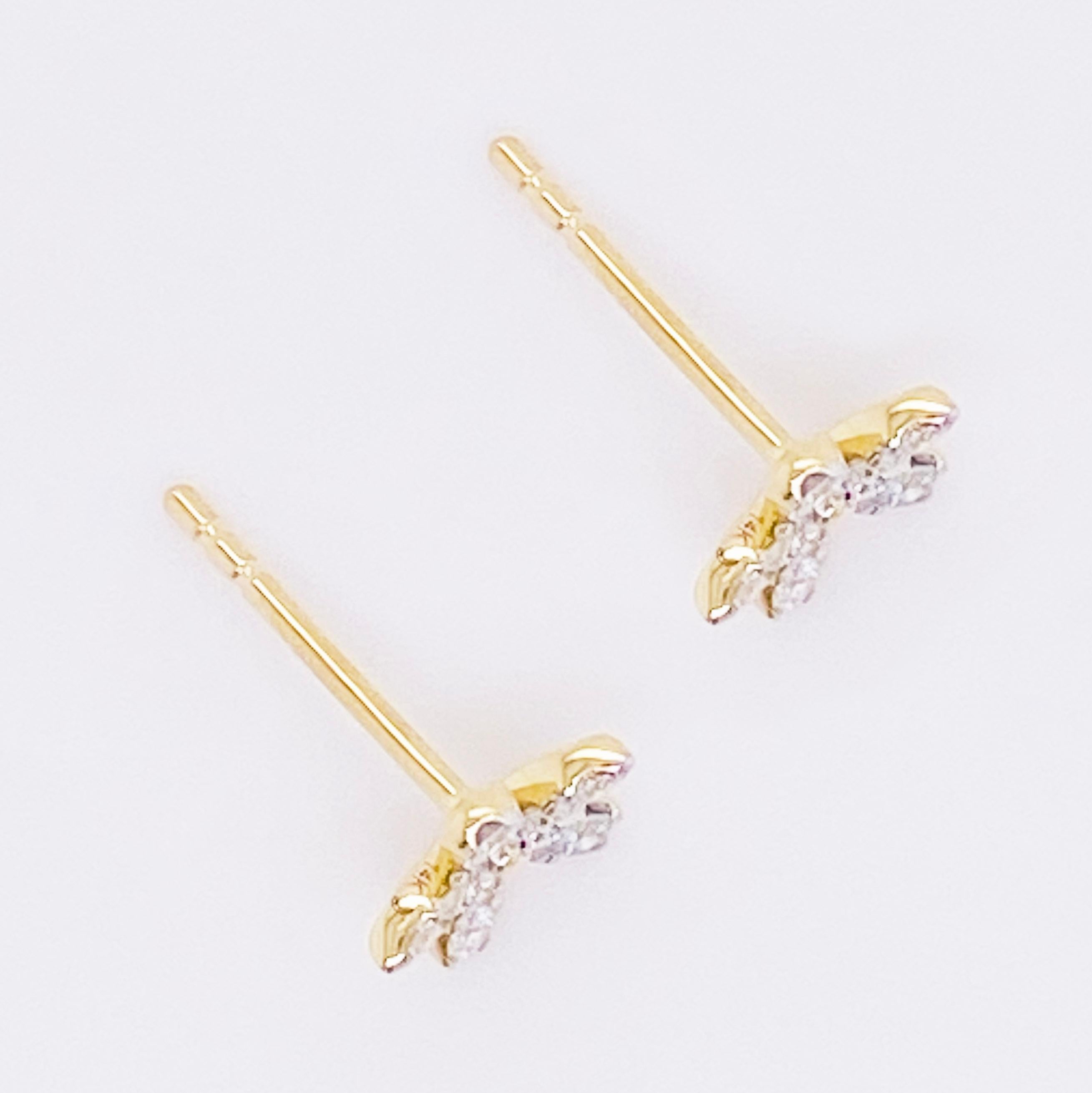 Modern Diamond Flower Earrings, 14 Karat Yellow Gold Diamond Florette Stud Earrings For Sale