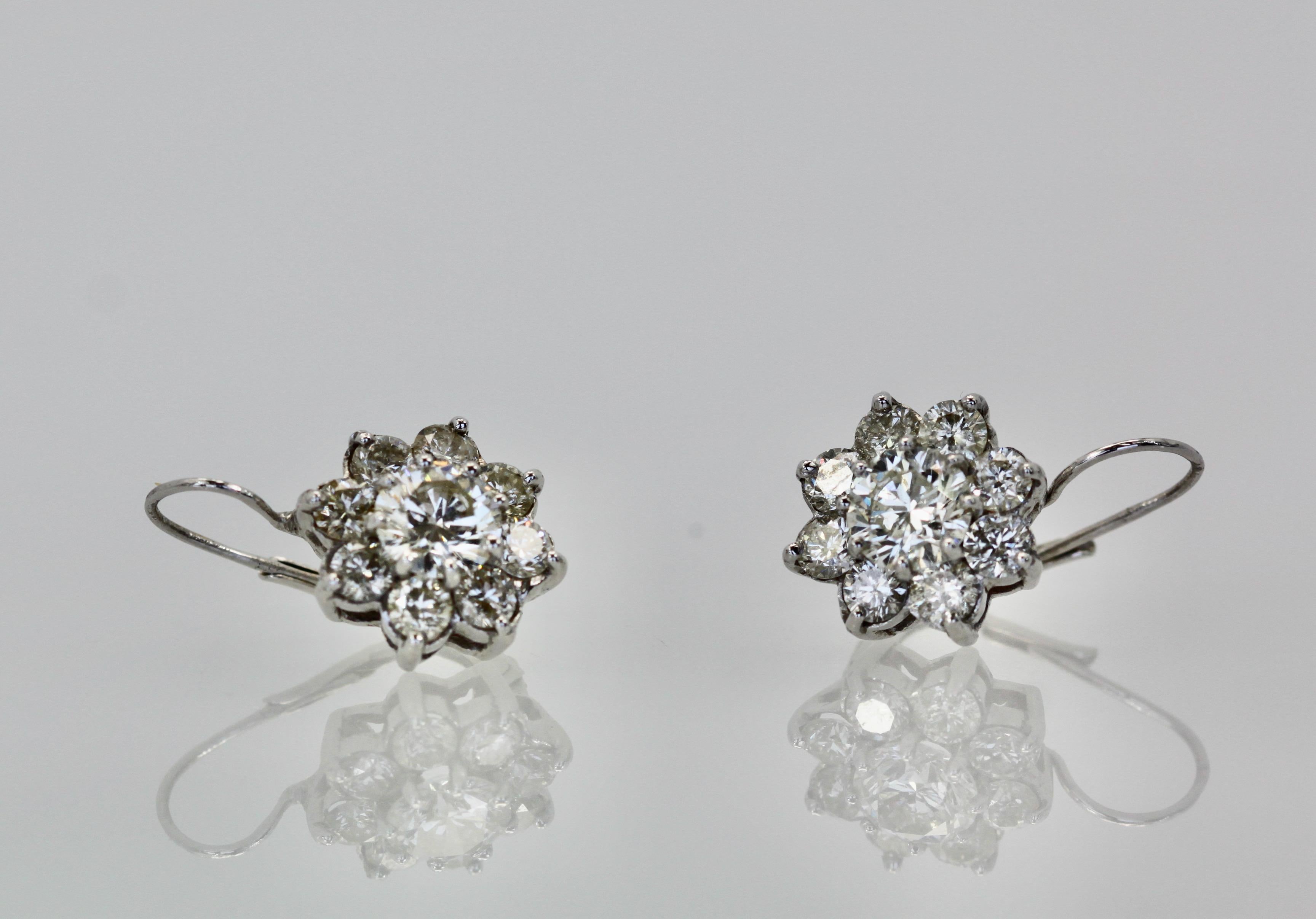 Round Cut Diamond Flower Earrings 14K