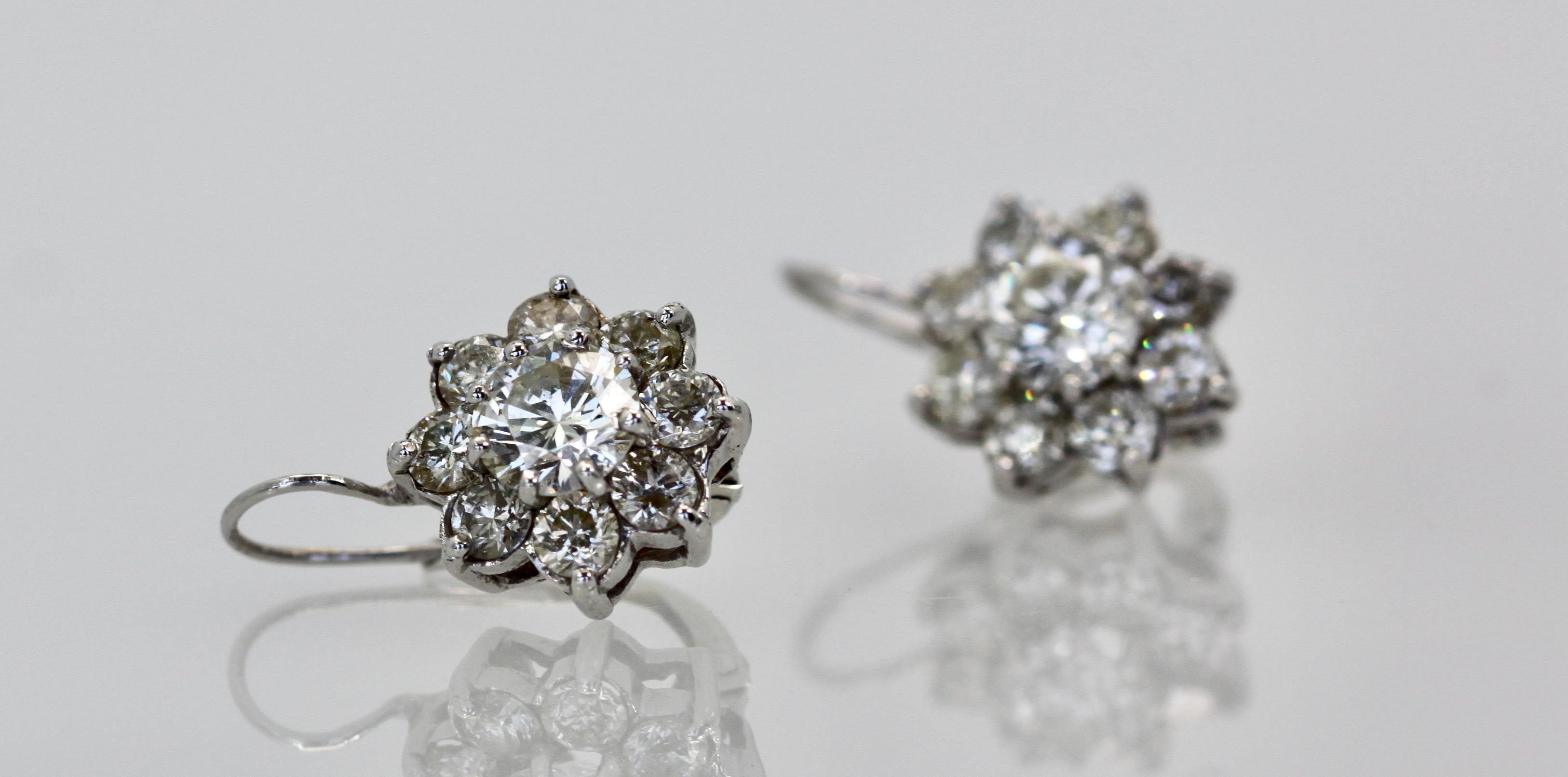 Diamond Flower Earrings 14K For Sale 1