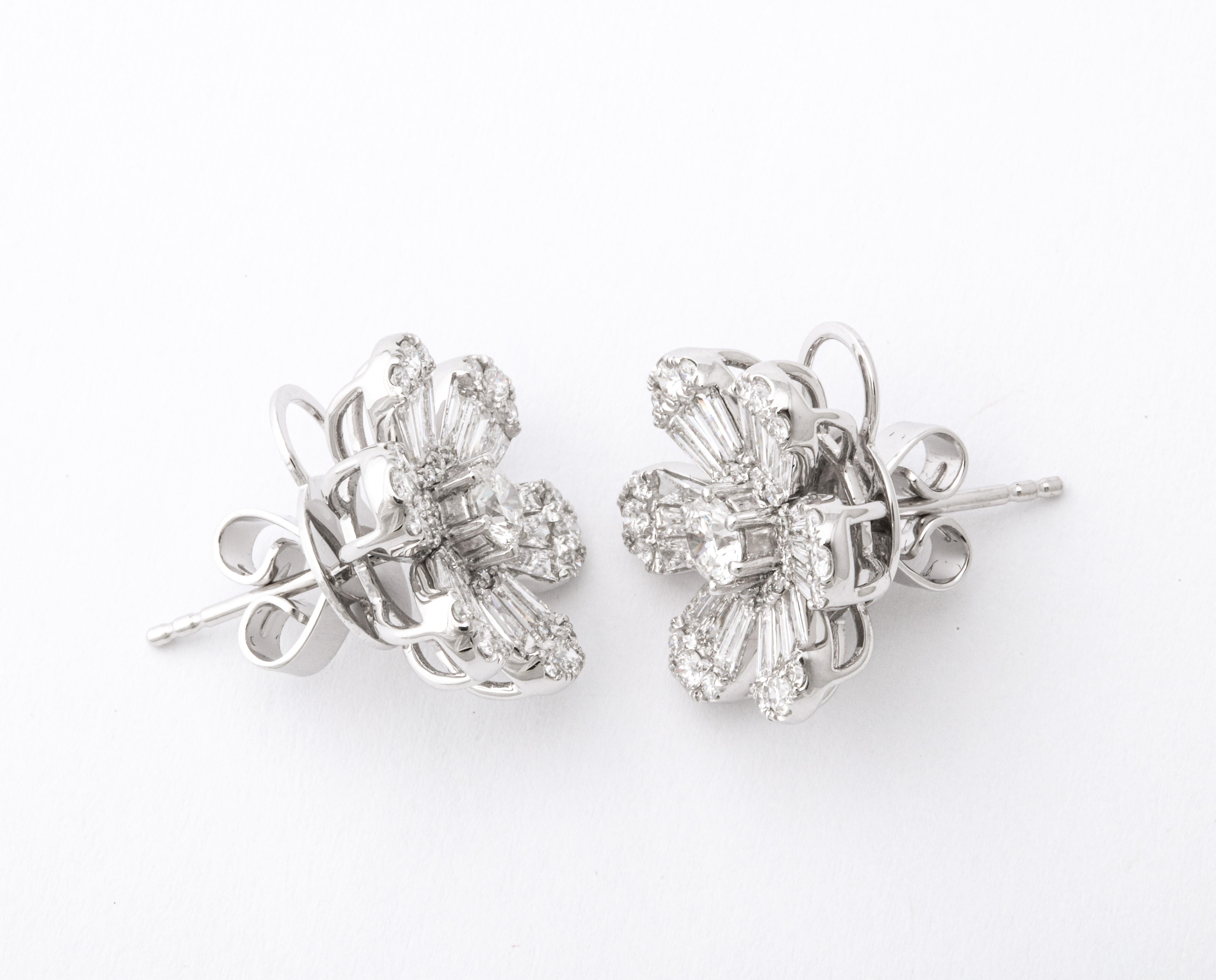 Diamond Flower Earrings For Sale 5