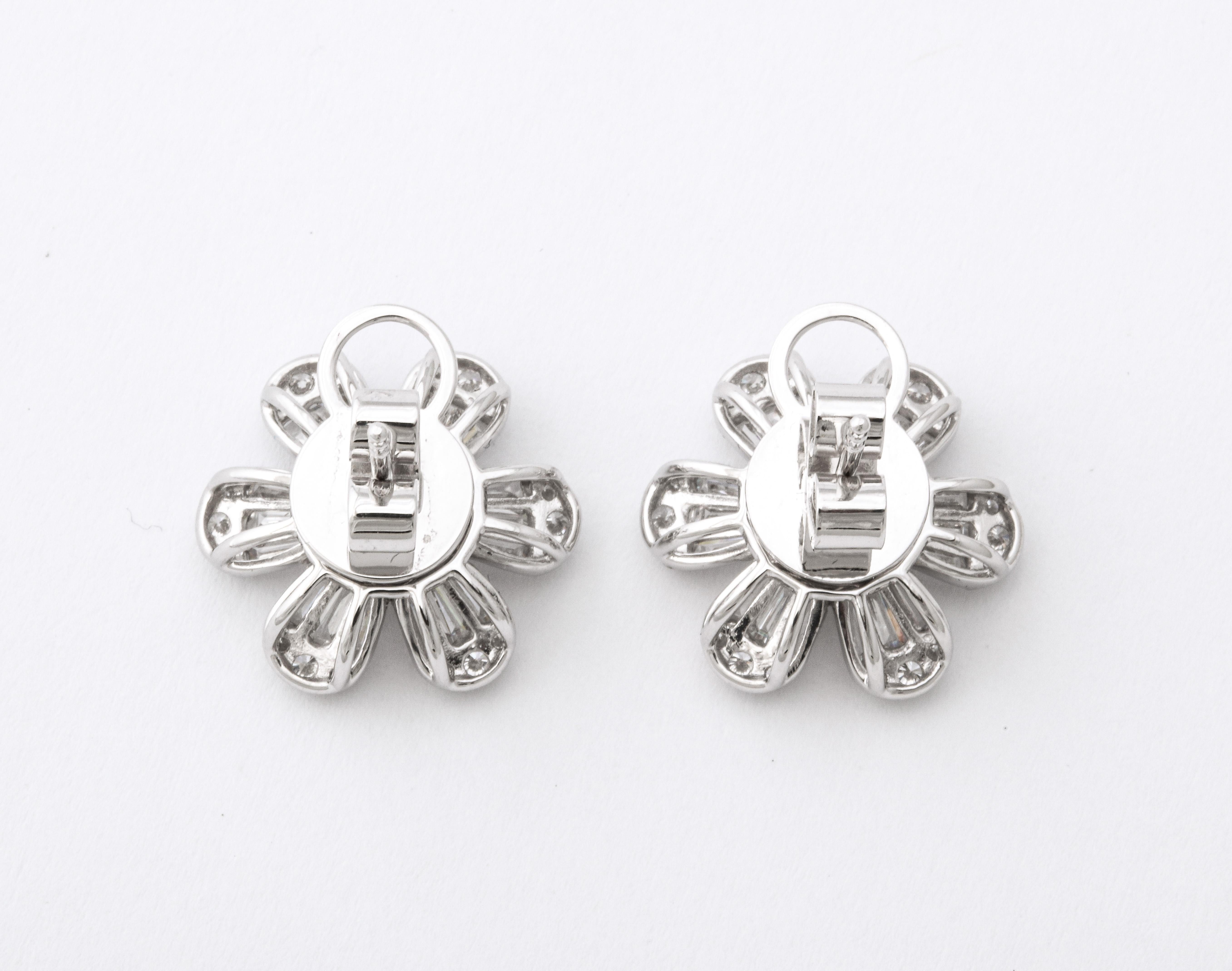 Diamond Flower Earrings For Sale 4