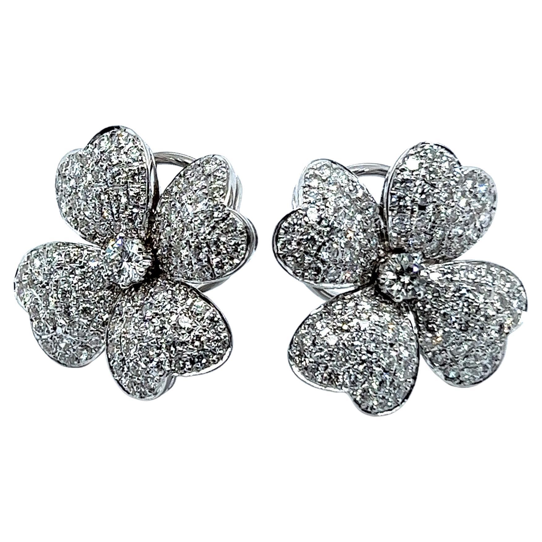 Diamond Flower Earrings in 18 Karat White Gold For Sale