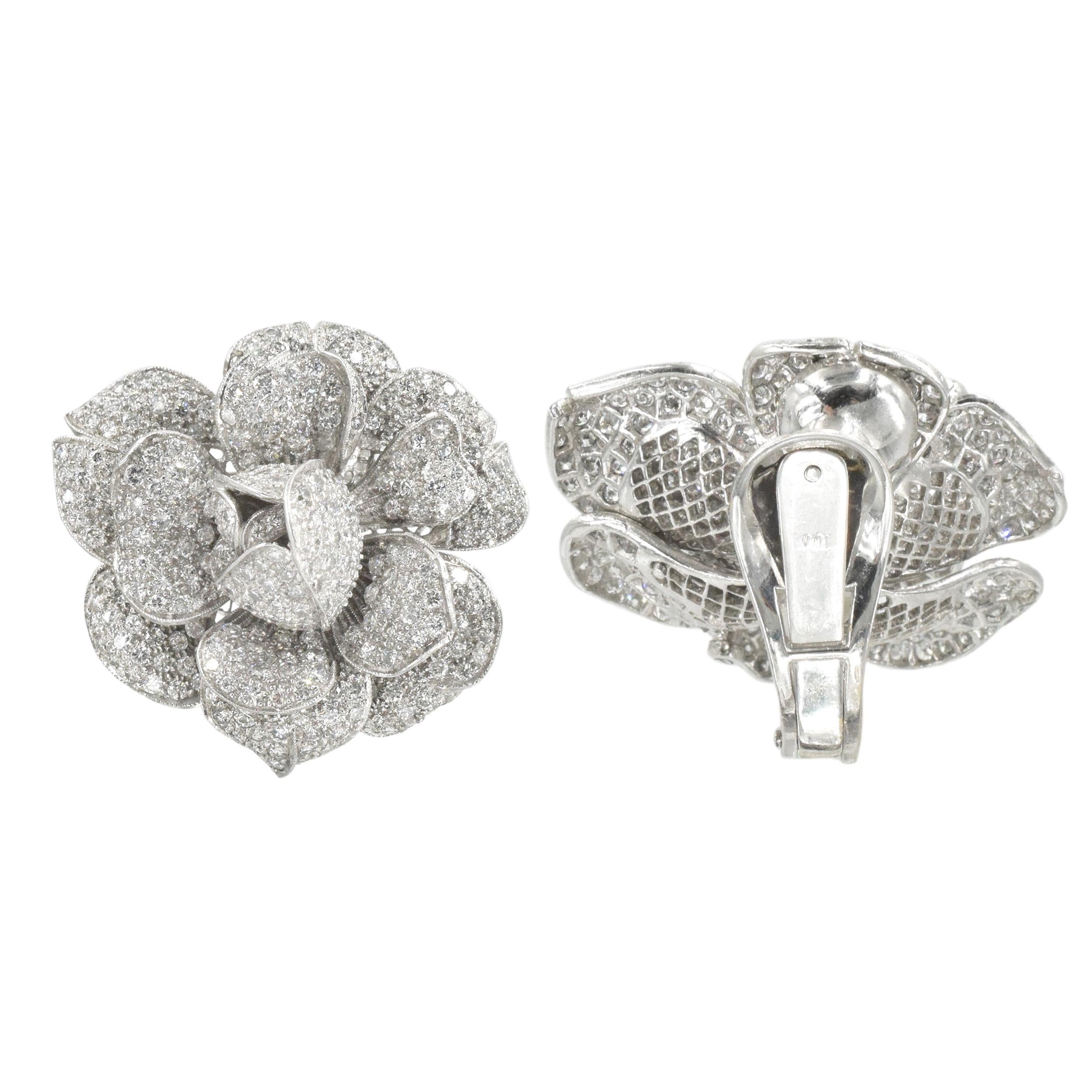 Diamond Flower Earrings in Platinum and 18k White Gold In Excellent Condition For Sale In New York, NY