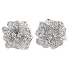 Blumenohrringe mit Diamanten in 18K Weißgoldfassung