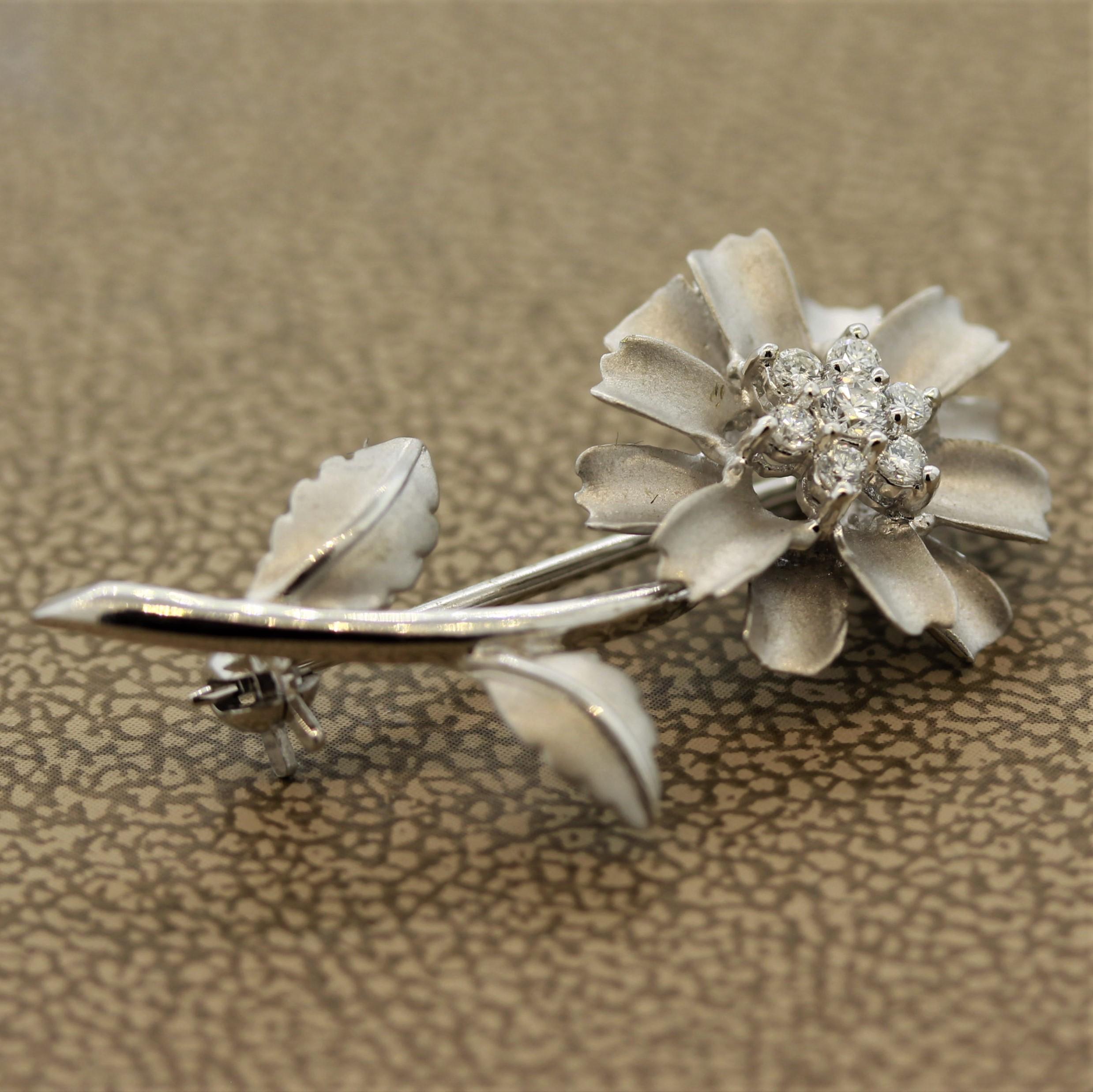 Women's or Men's Diamond Flower Gold Pin Brooch