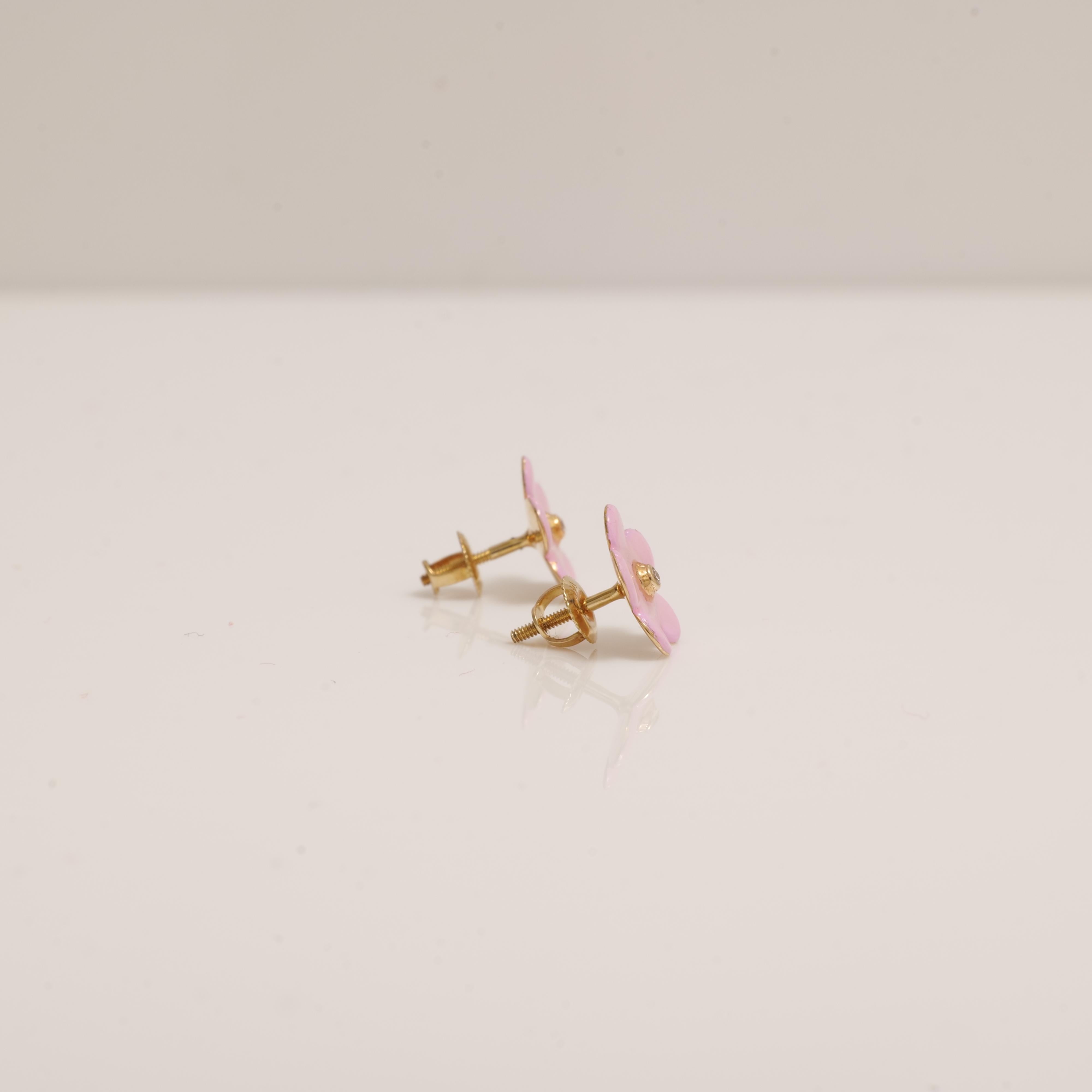 Round Cut Diamond Flower Kids Earrings in 14K Solid Gold (Certified) For Sale