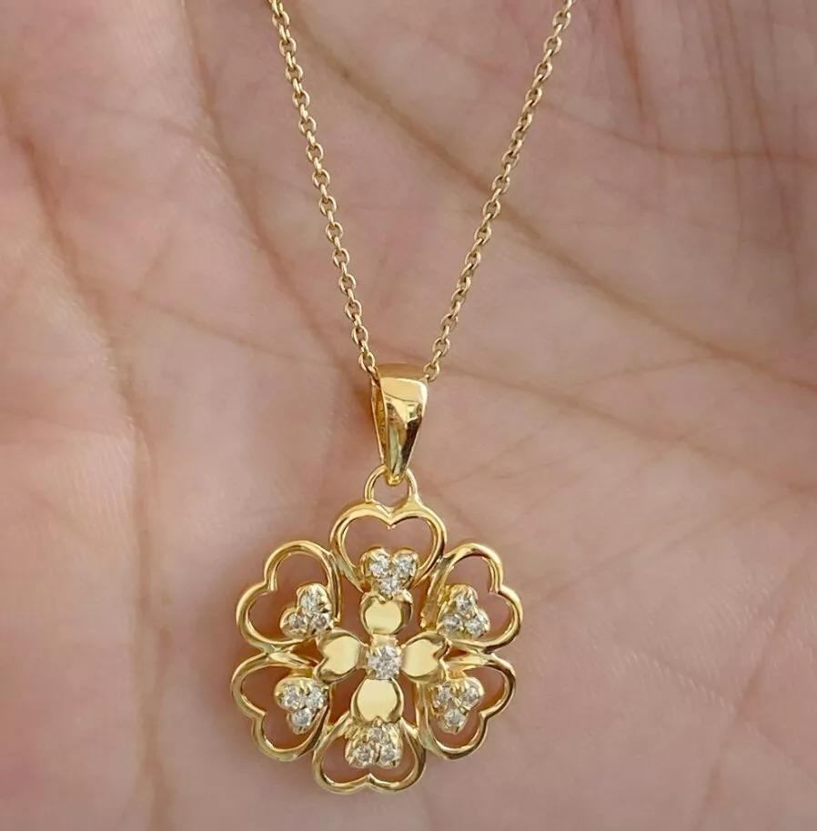 Round Cut Diamond Flower Necklace Floral Statement Pendant Necklace in 14k Yellow Gold For Sale