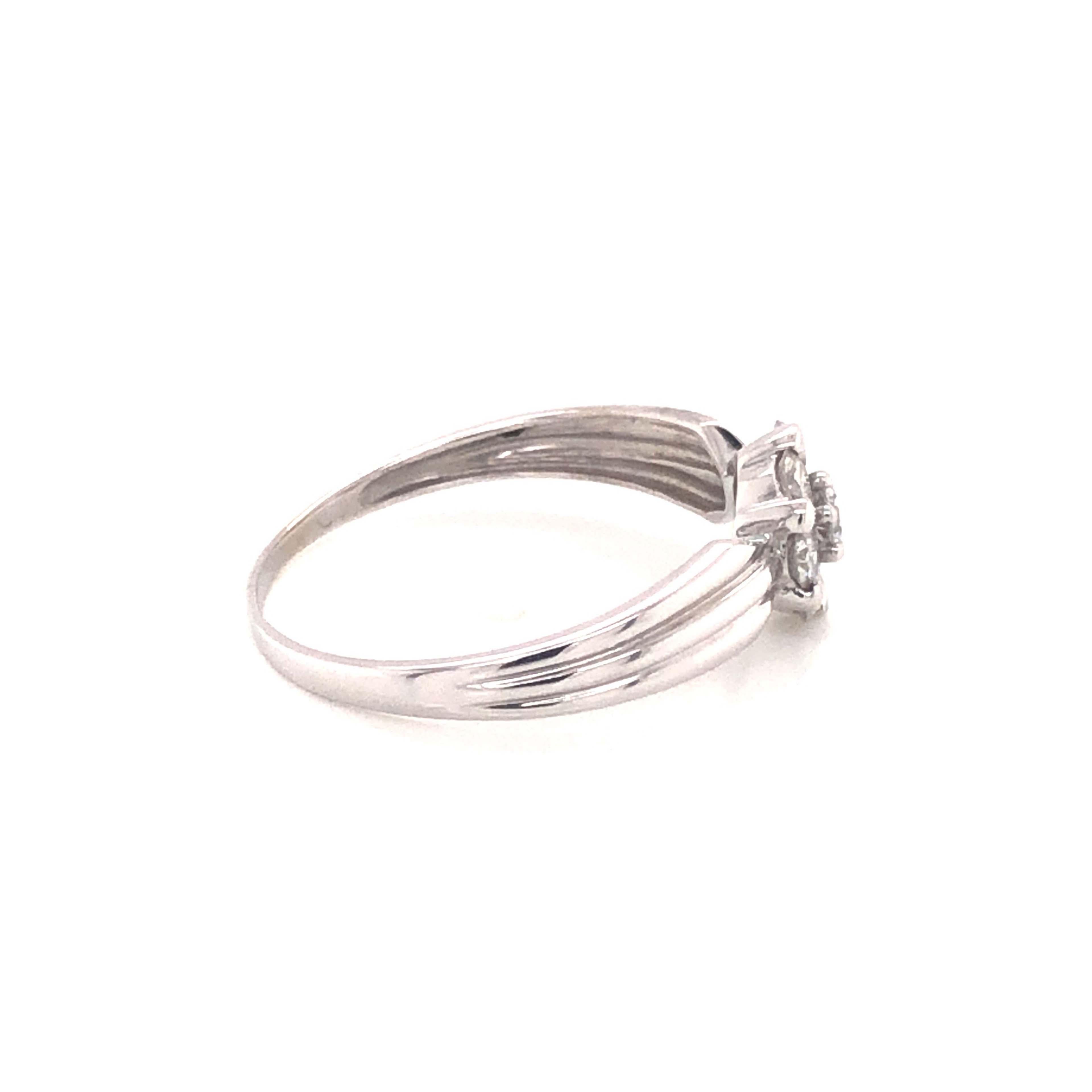 Round Cut Diamond Flower Promise Ring, 14k White Gold For Sale