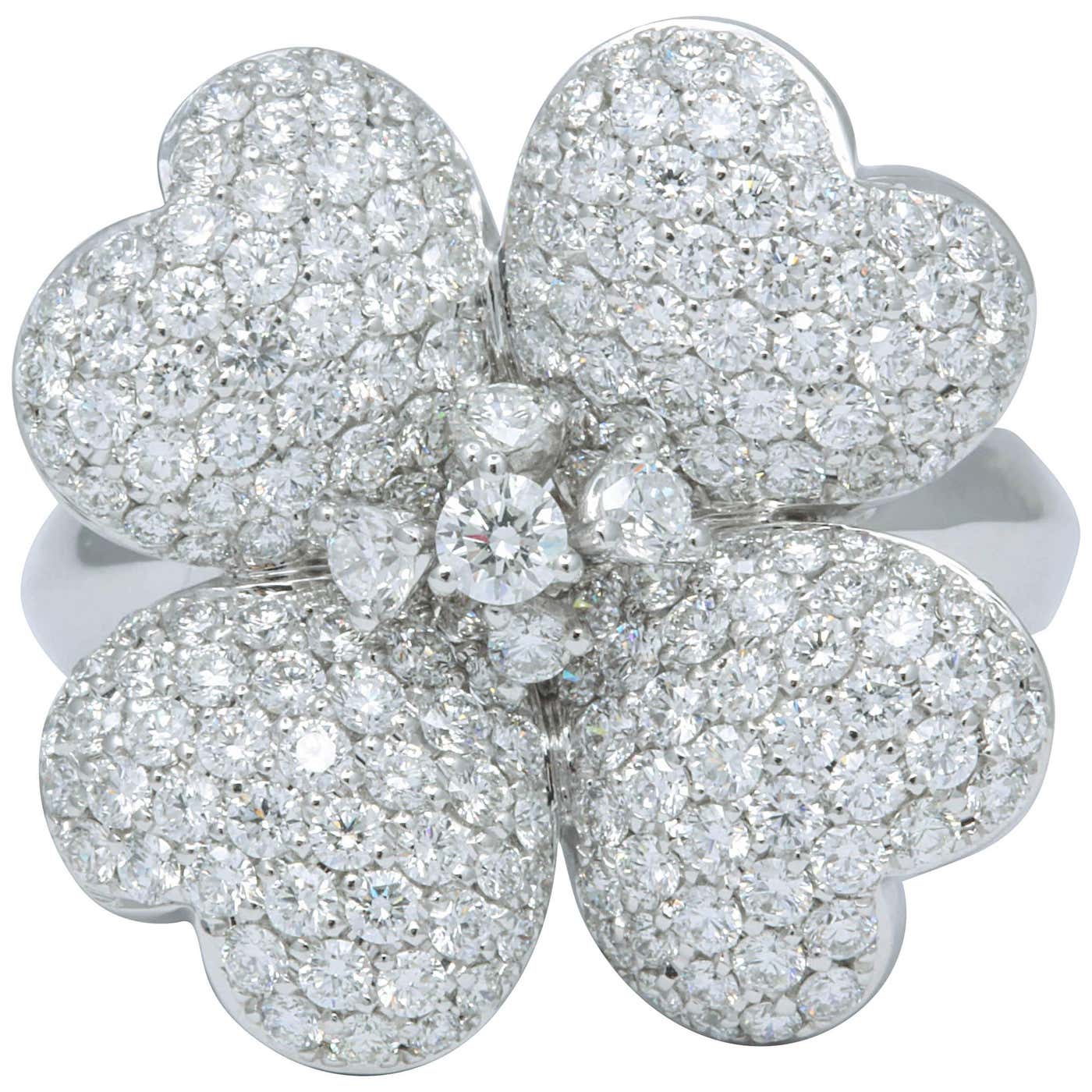 Designer Flower Rings Diamond Flower Ring For Sale at 1stDibs