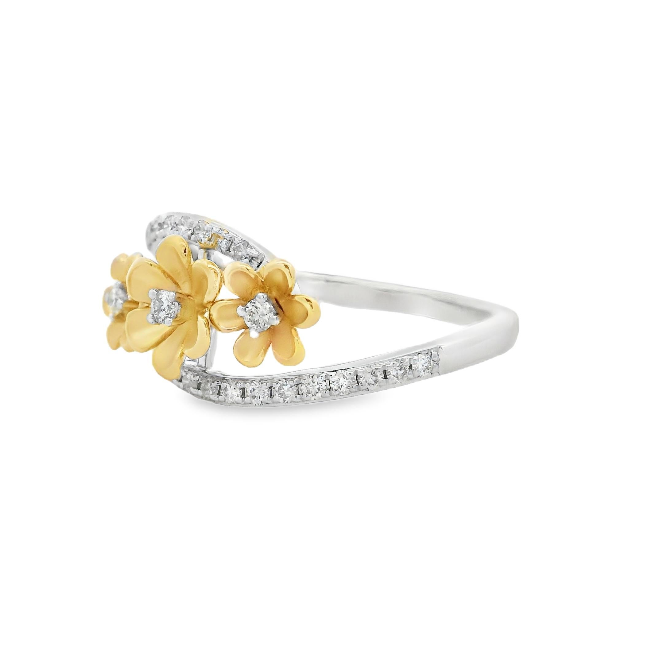 Diamant-Blumenring aus 14K zweifarbigem Gold mit 0,23 Karat runden Diamanten Größe 7 (Zeitgenössisch) im Angebot