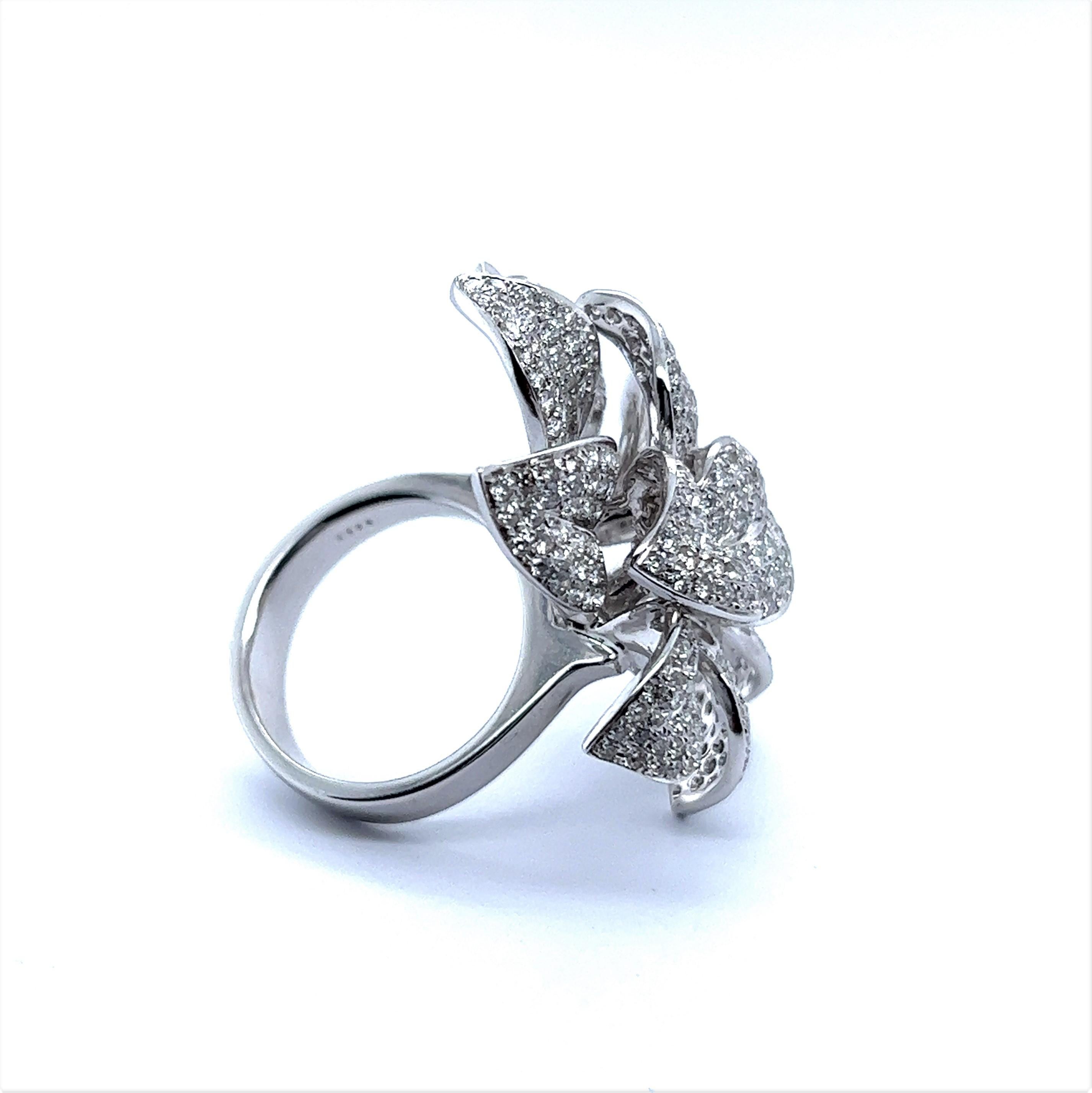 Artist Diamond Flower Ring in 18 Karat White Gold For Sale