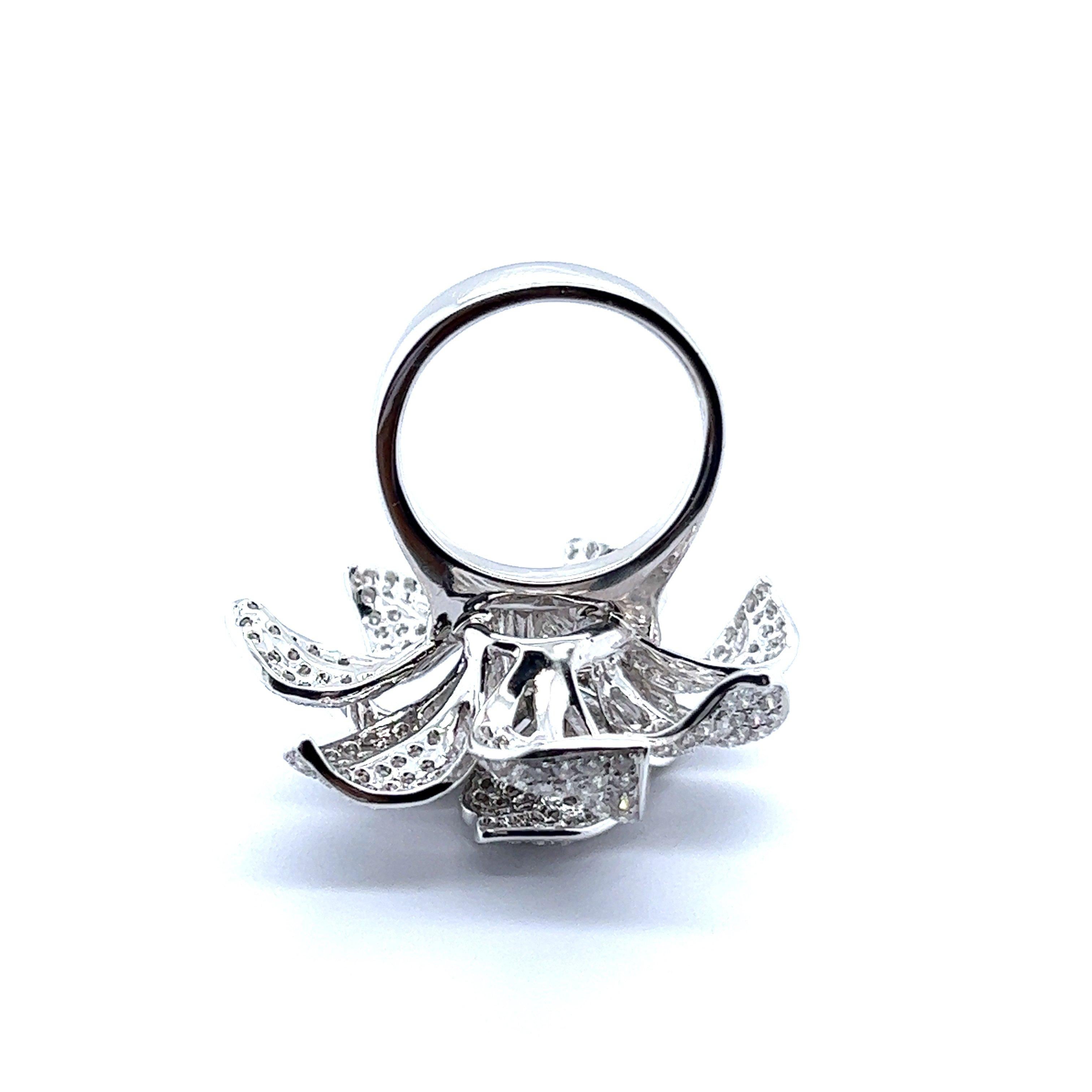 Women's or Men's Diamond Flower Ring in 18 Karat White Gold For Sale