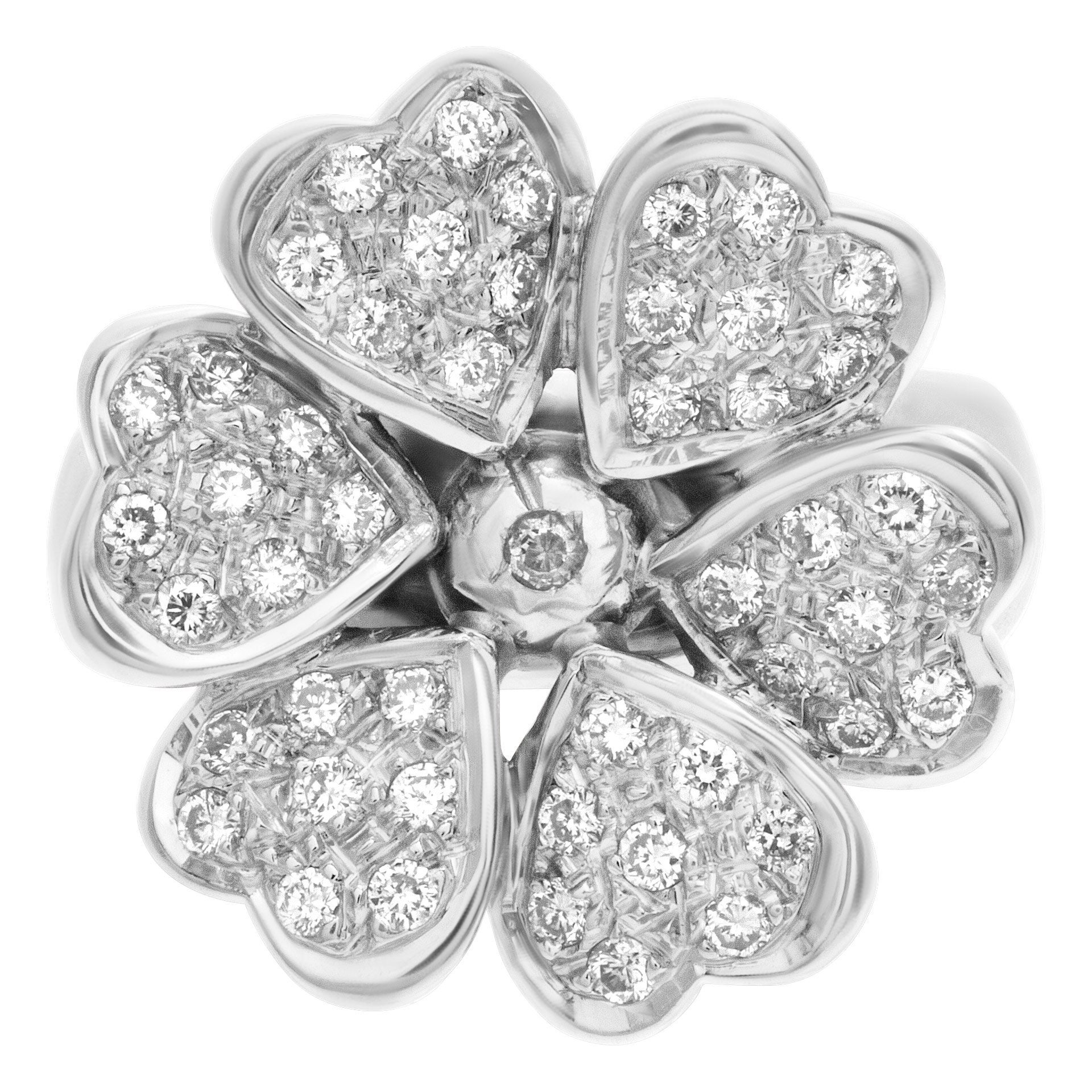 Diamond Flower Ring with 0.60 Carat in G-H Color, VS Clarity Diamonds Set in 18k For Sale