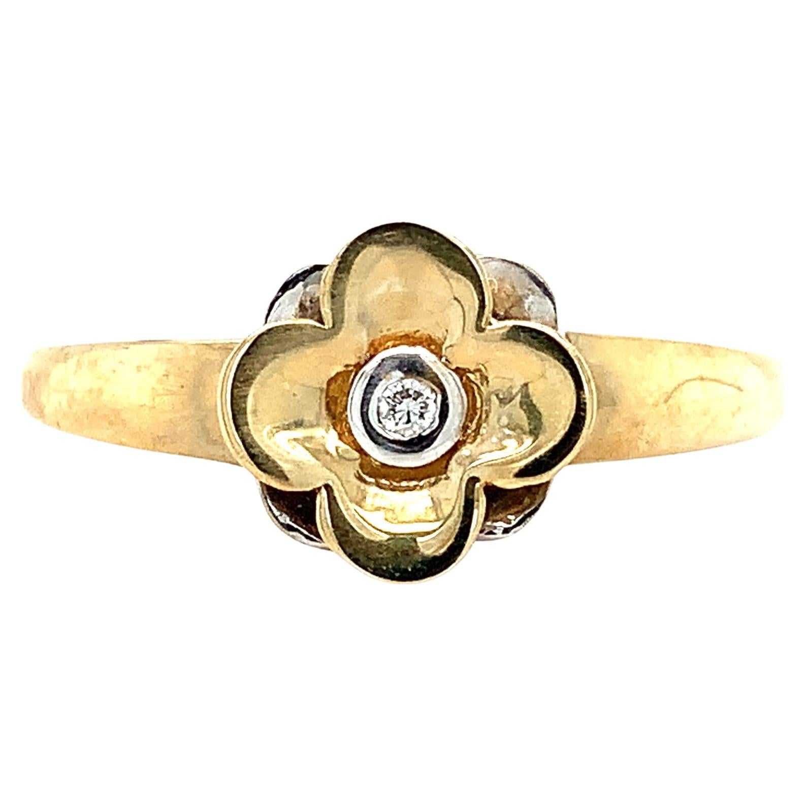 Diamond flower shaped cocktail dress ring yellow gold