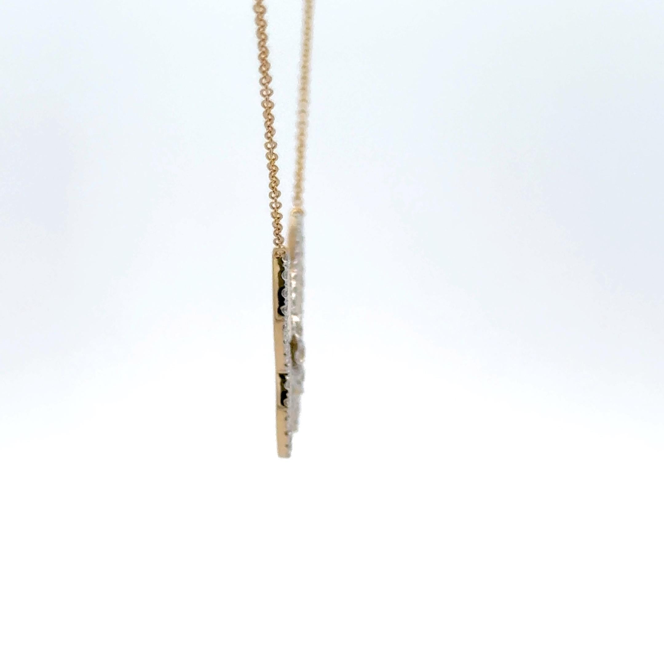 Diamond Fluted Butterfly Pendant Necklace 0.56 Carats 14 Karat Yellow Gold For Sale 2