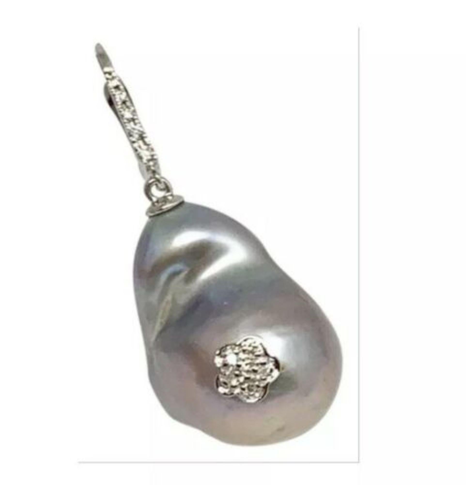 Diamond Freshwater Pearl Earrings 14 Karat Gold Grey 23.2 Mm Certified For Sale 4