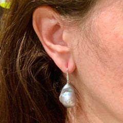 Pendientes de Diamantes Perla de Agua Dulce Oro de 14 Kilates Gris 23,2 Mm Certificado