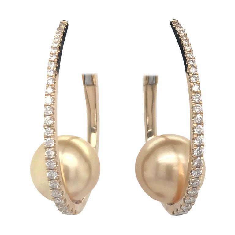 Diamond Freshwater Pearl Hoop Earrings 0.50 Carats 18 Karat White Gold 10-11 MM For Sale 4