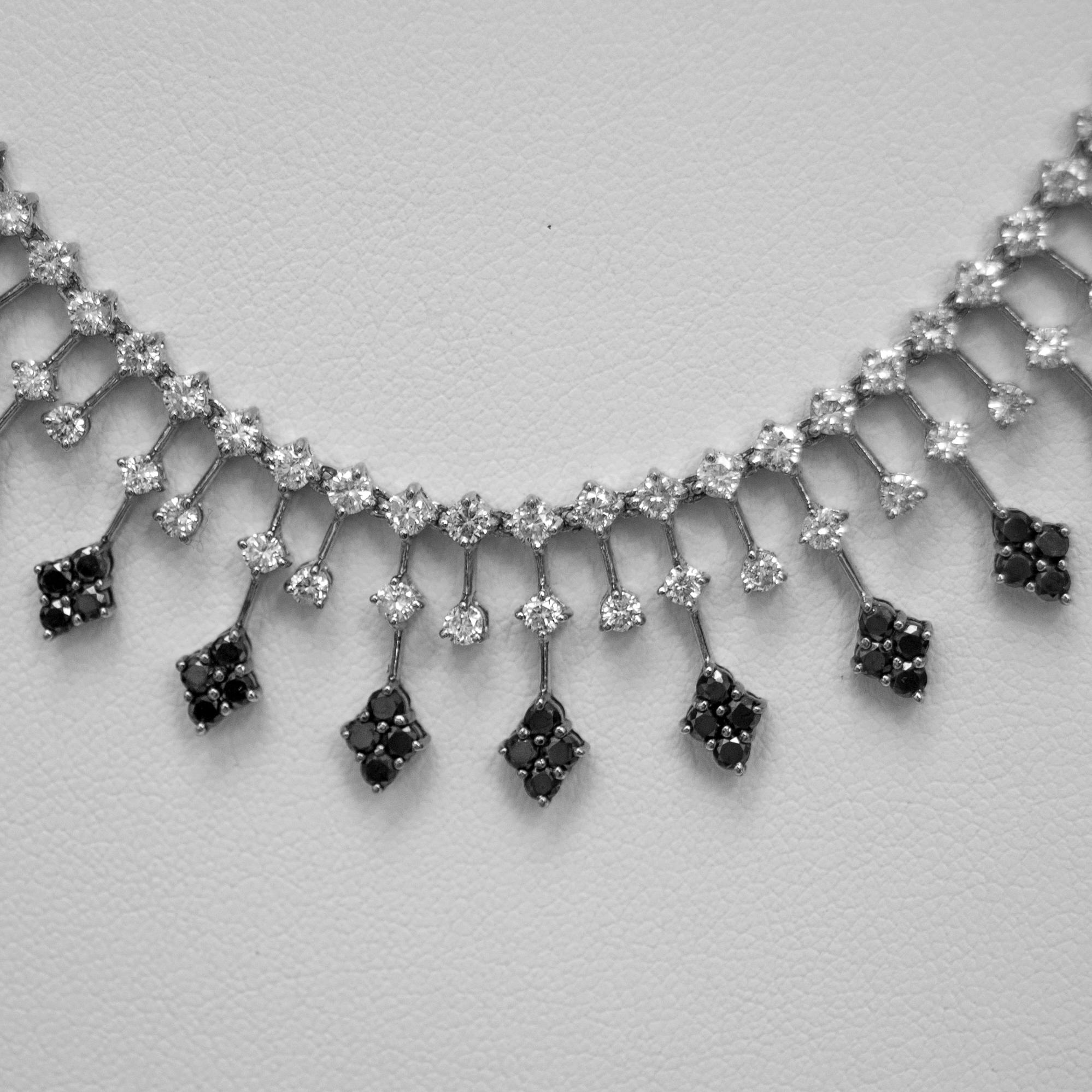 Contemporary Diamond Fringe Necklace in 18 Karat White Gold with 5.30 Carat White Diamonds For Sale