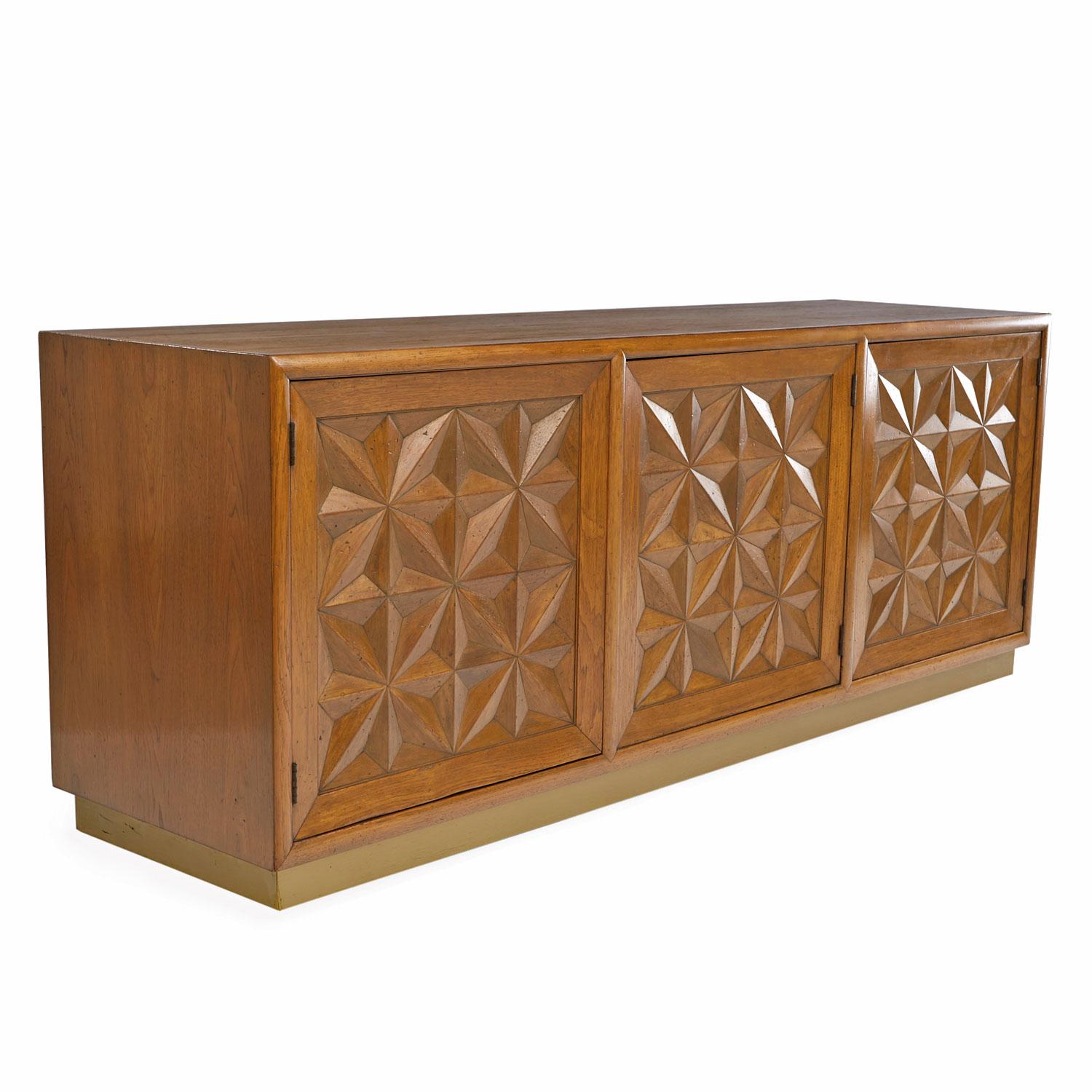 Vintage Henredon Furniture Dining Tables Sofas More 185 For Vintage Henredon Furniture Dining Tables Sofas More 185 For At 1stdibs