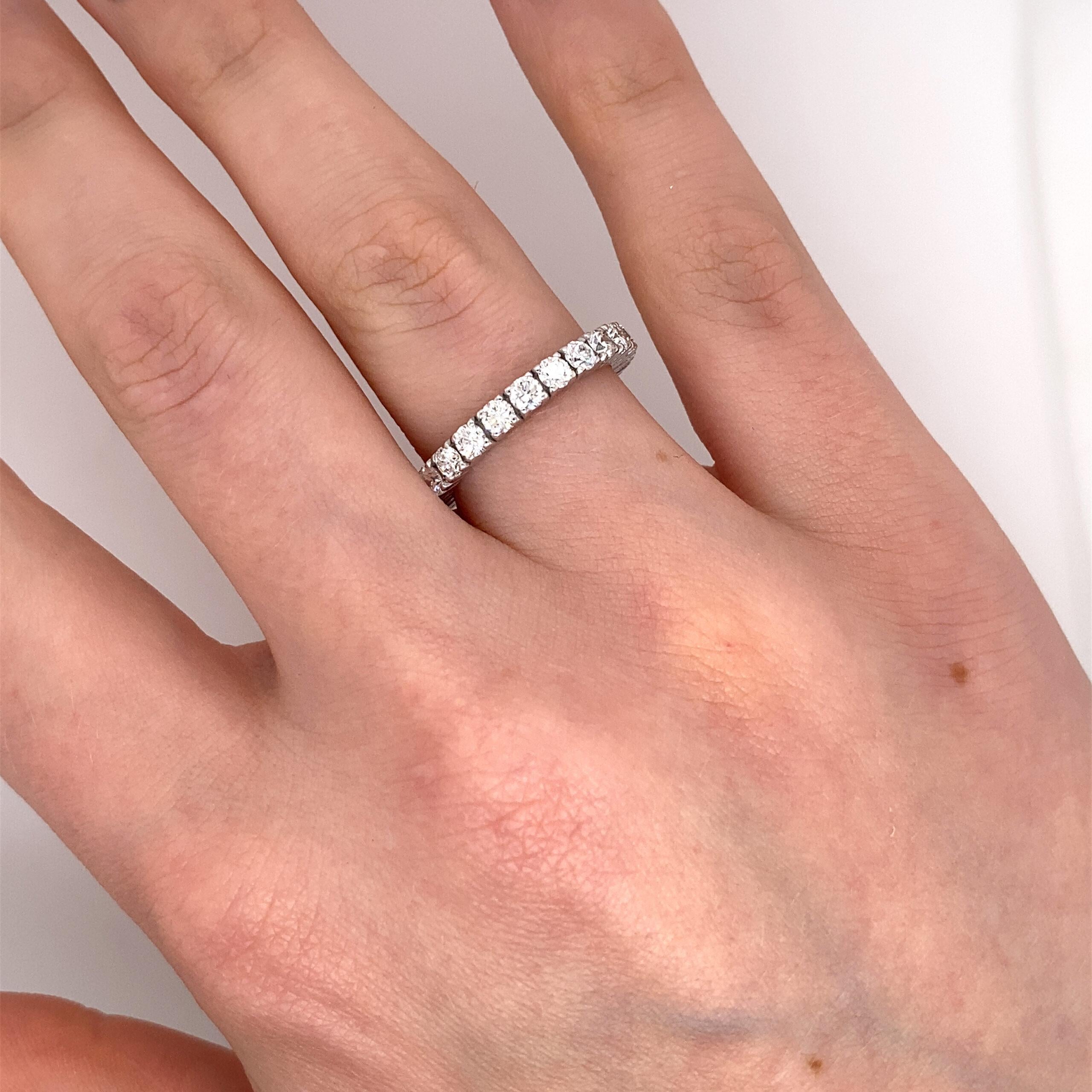 Diamond Full Eternity Ring Set with 1.80ct G/Vs Diamonds in 18ct White Gold In New Condition For Sale In London, GB