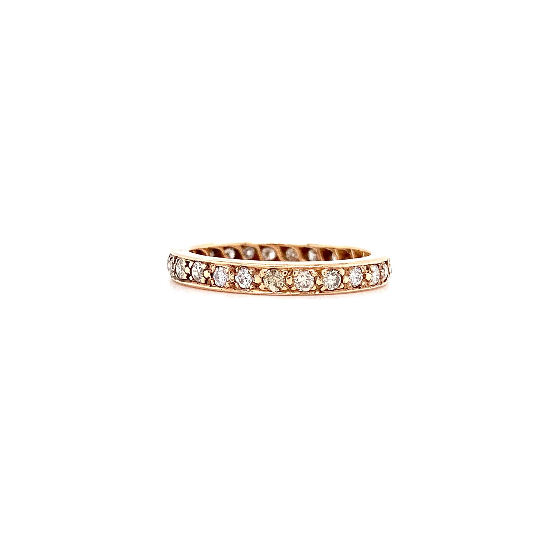 Taglio rotondo Anello nuziale di eternità con diamante in oro rosa 18k in vendita