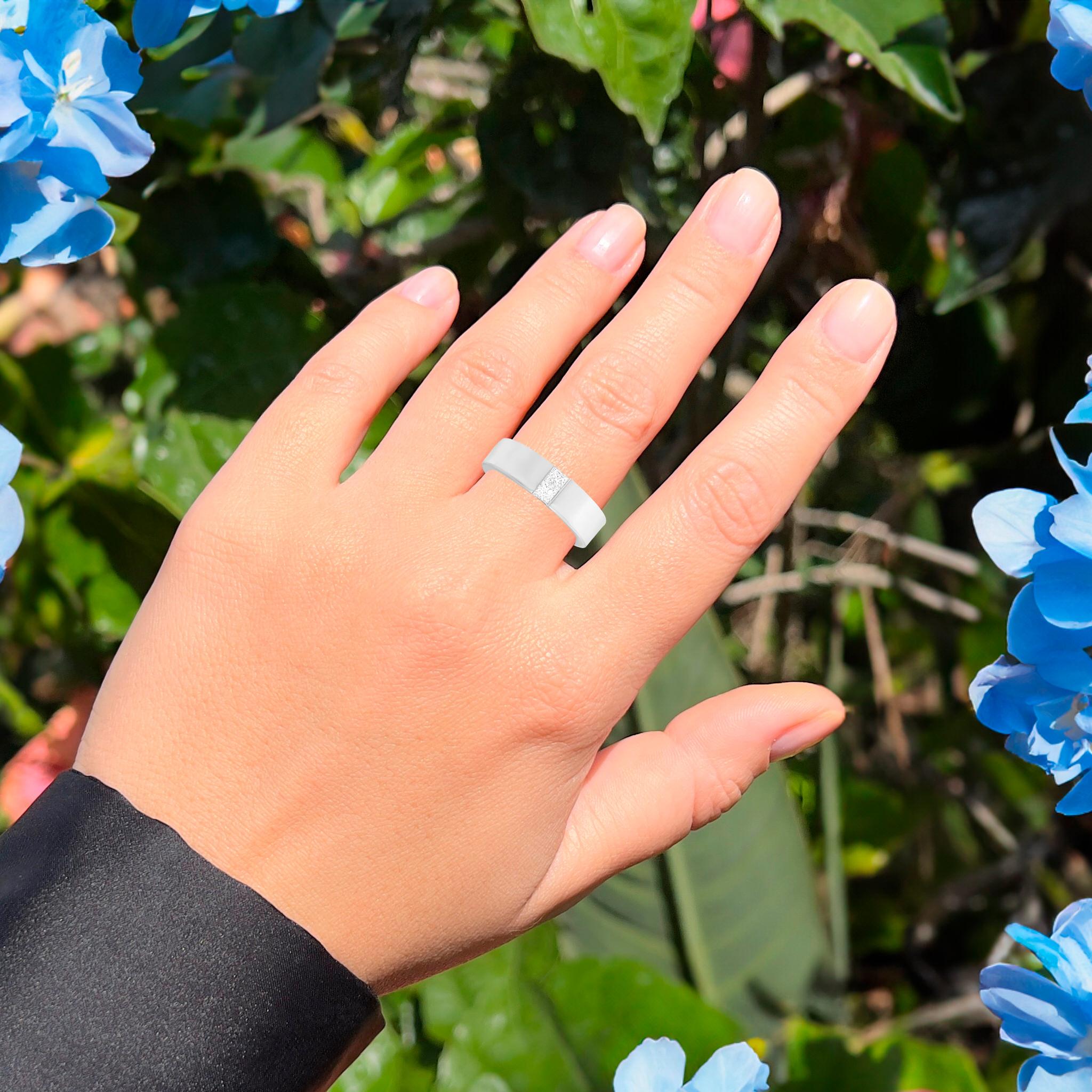 Princess Cut Diamond Gentleman Ring 0.25 Carats 14K White Gold For Sale