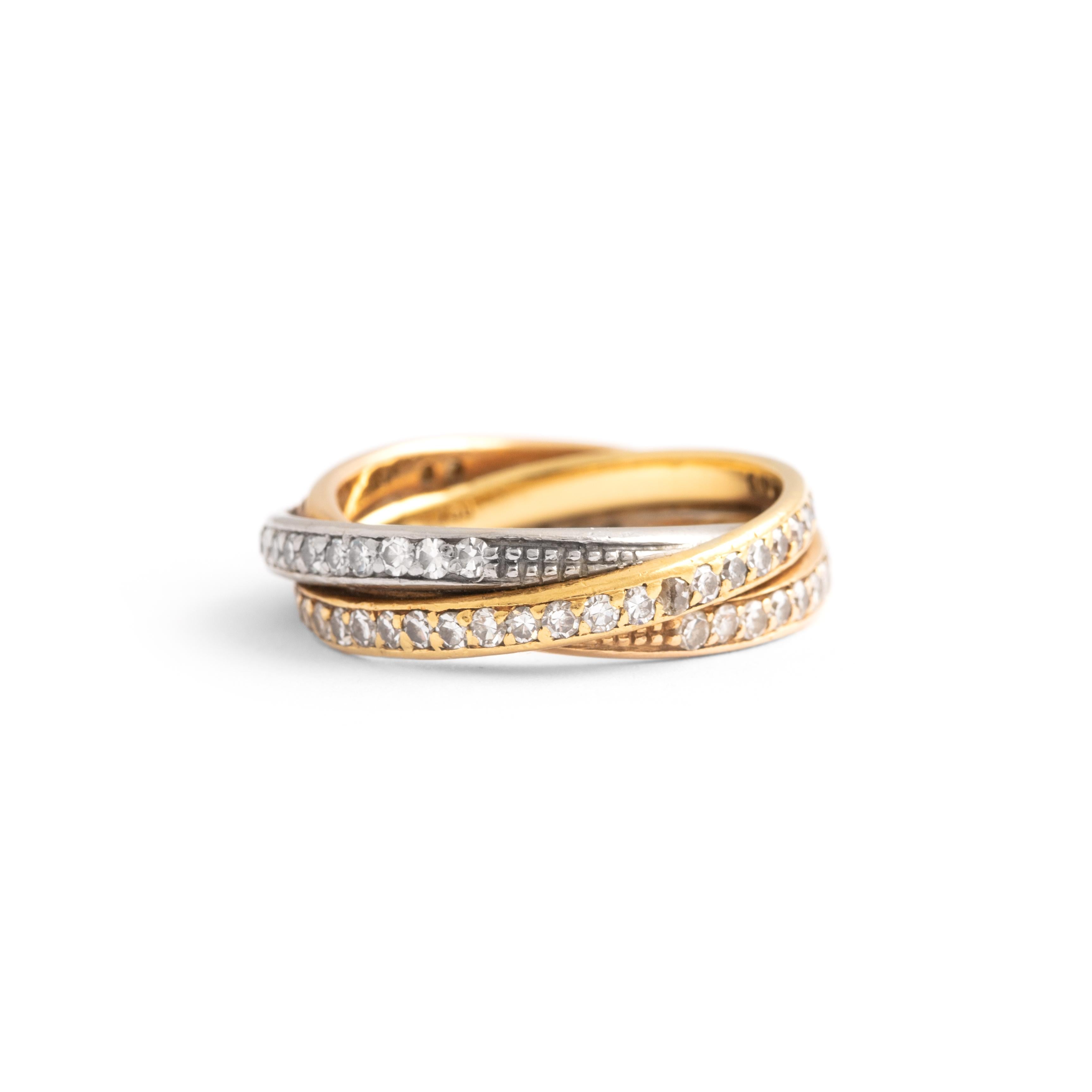 Ring aus Diamant und Gelbgold 18K.
Größe 50 (5 1/2 US).
Bruttogewicht: 6,89 Gramm.