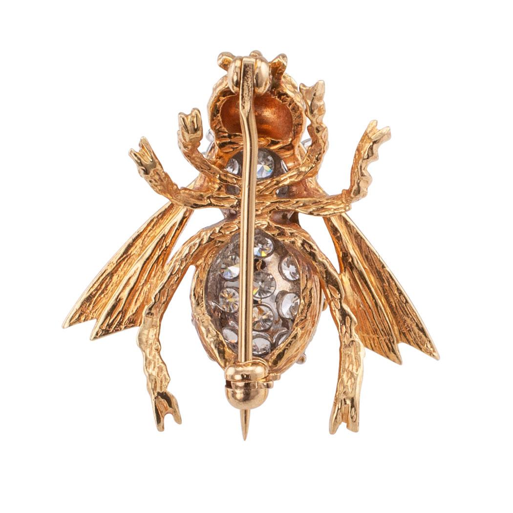 Diamond Gold Bee Brooch In Good Condition In Los Angeles, CA