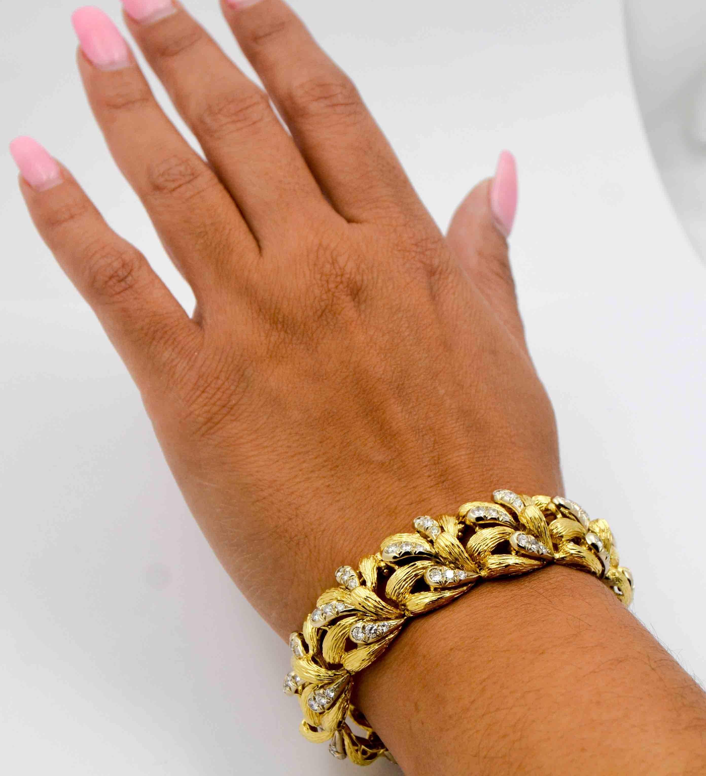 1.25 Carat Diamond 18 Karat Yellow Gold Bracelet 3