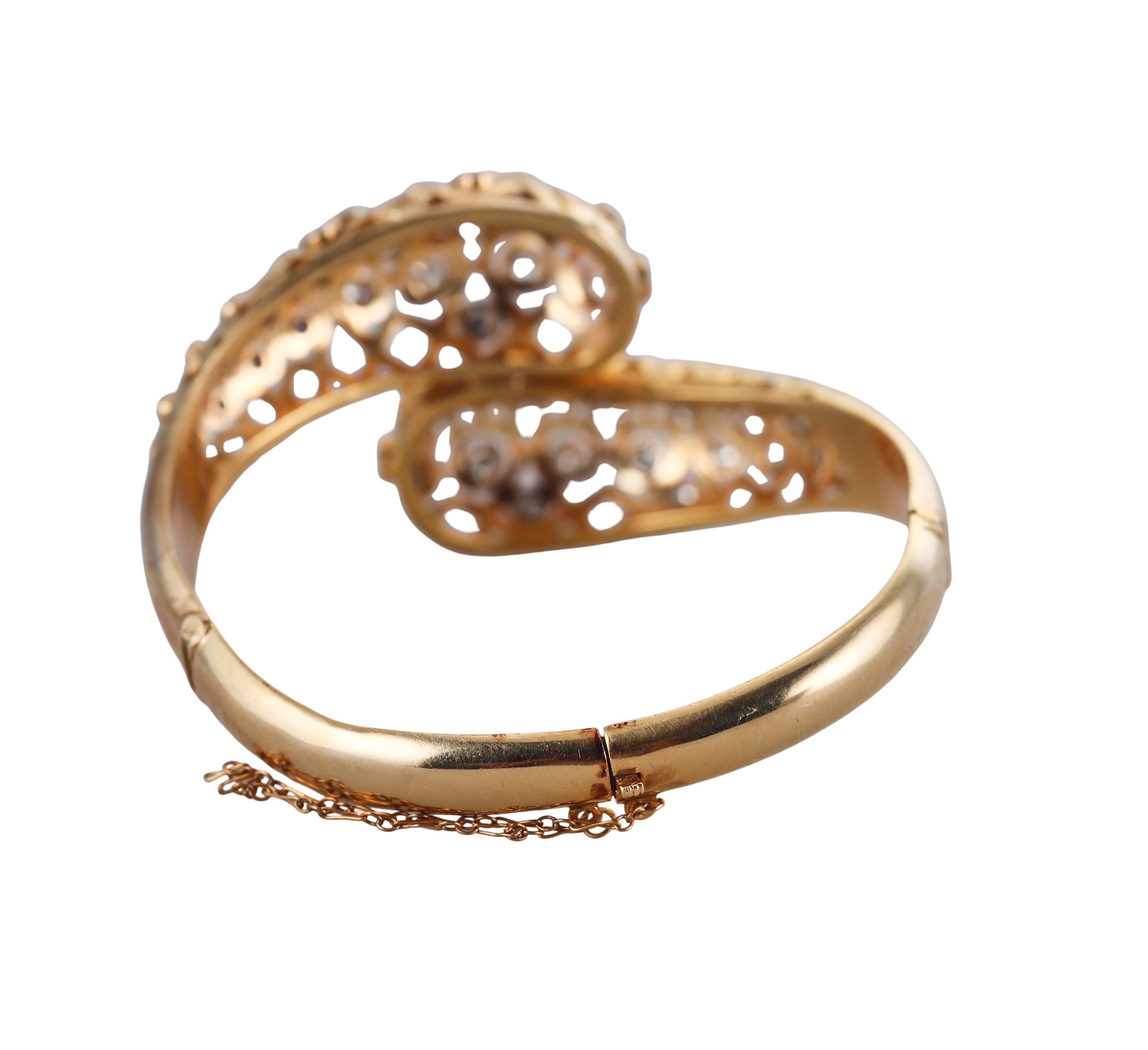 Pulsera Bypass de Oro con Diamantes en Excelente estado para la venta en New York, NY
