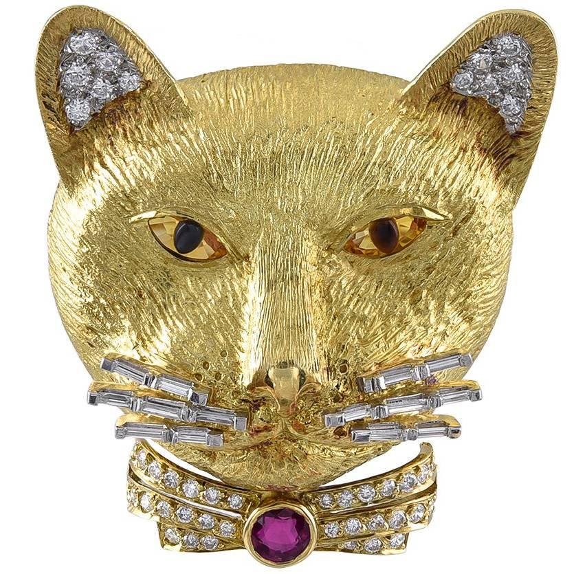Diamond Gold Cat Brooch For Sale