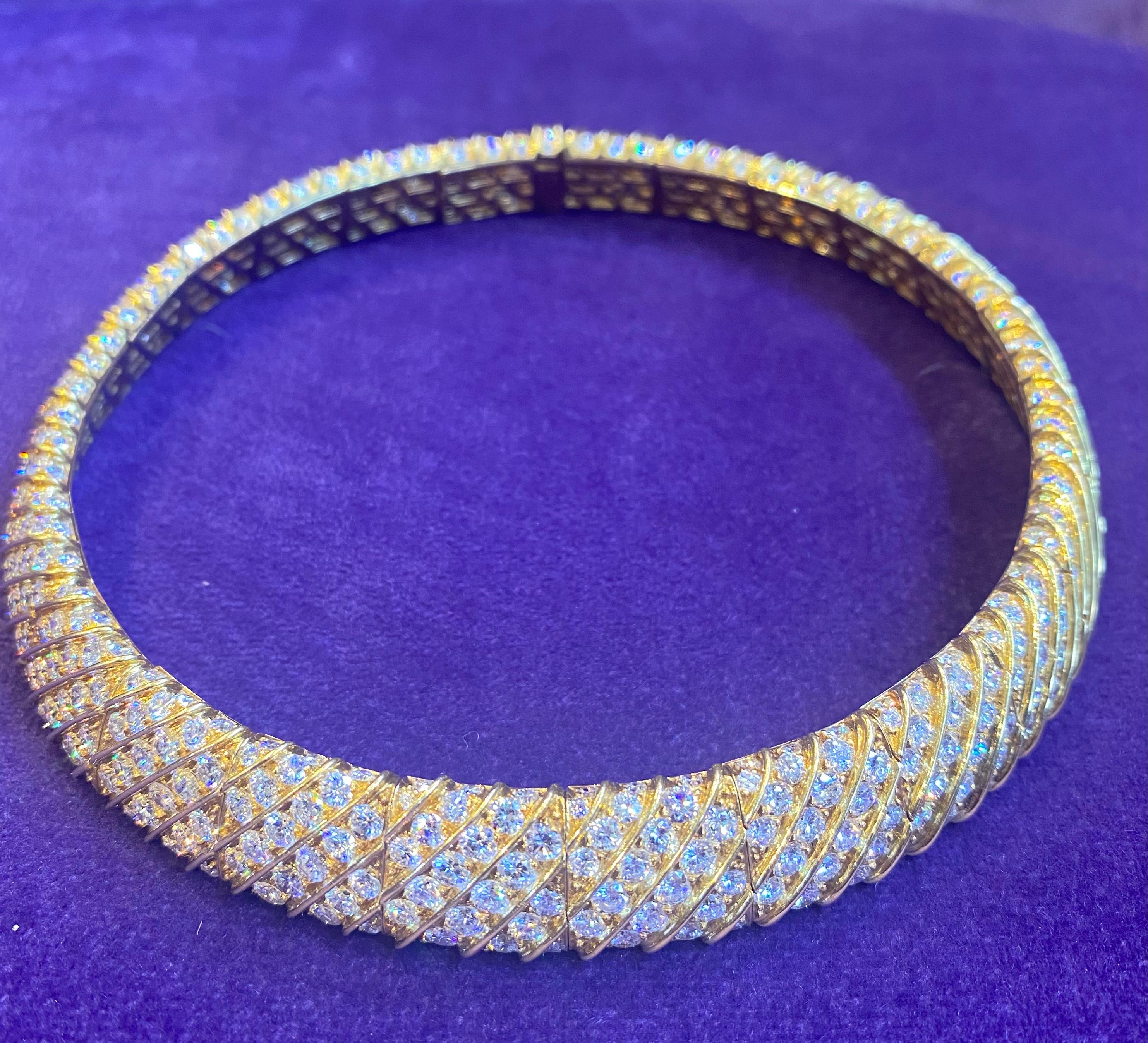 Women's Diamond & Gold Choker Necklace For Sale