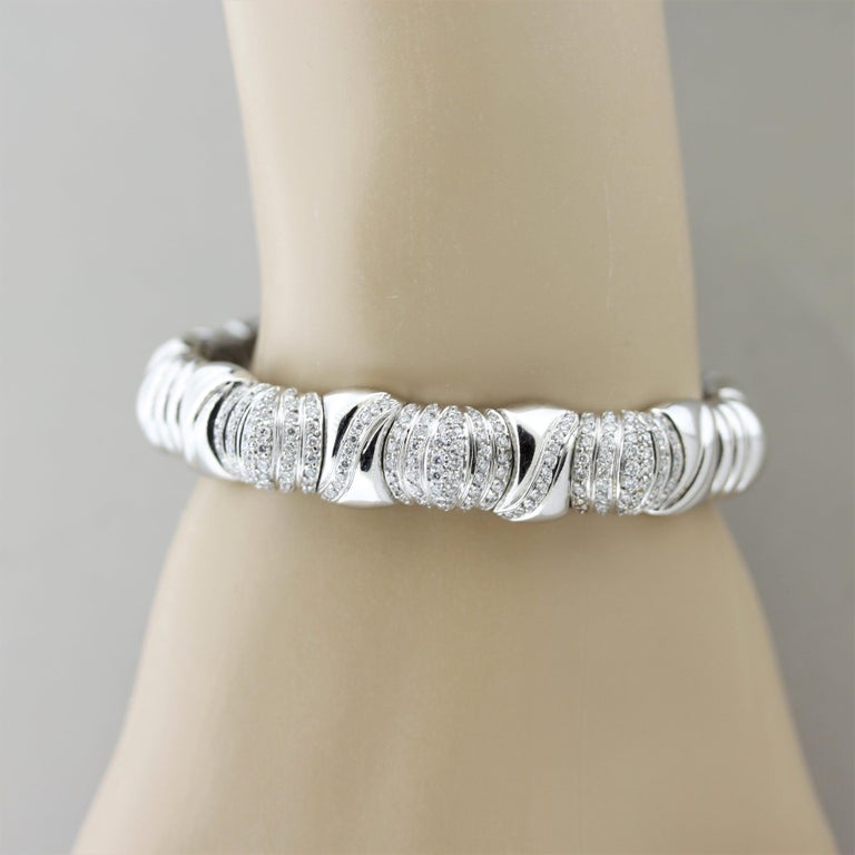 Diamond Gold Cuff Bracelet For Sale at 1stDibs