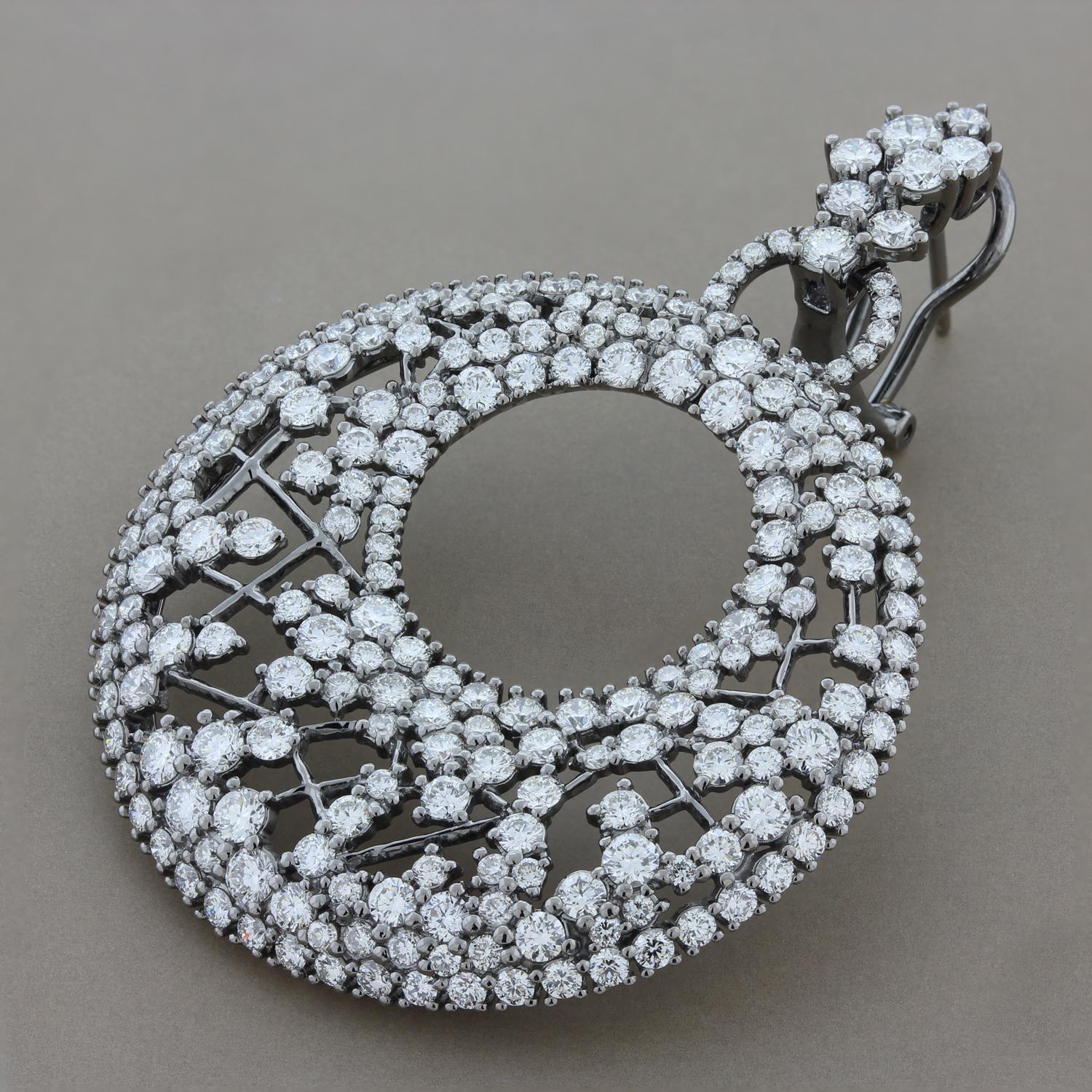 Round Cut Diamond Gold Drop Web Earrings For Sale
