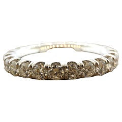 Eternity-Ring mit Diamant aus Gold