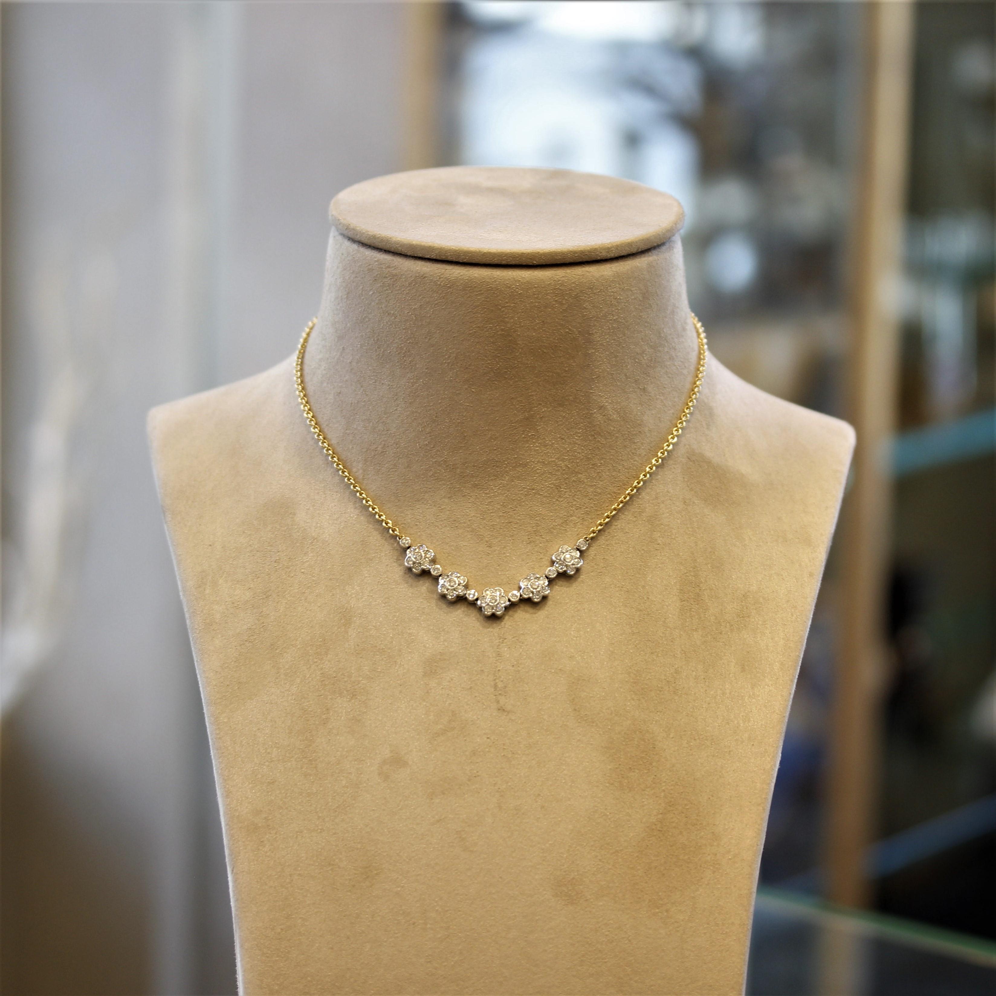 Women's Diamond Gold Flower Necklace For Sale