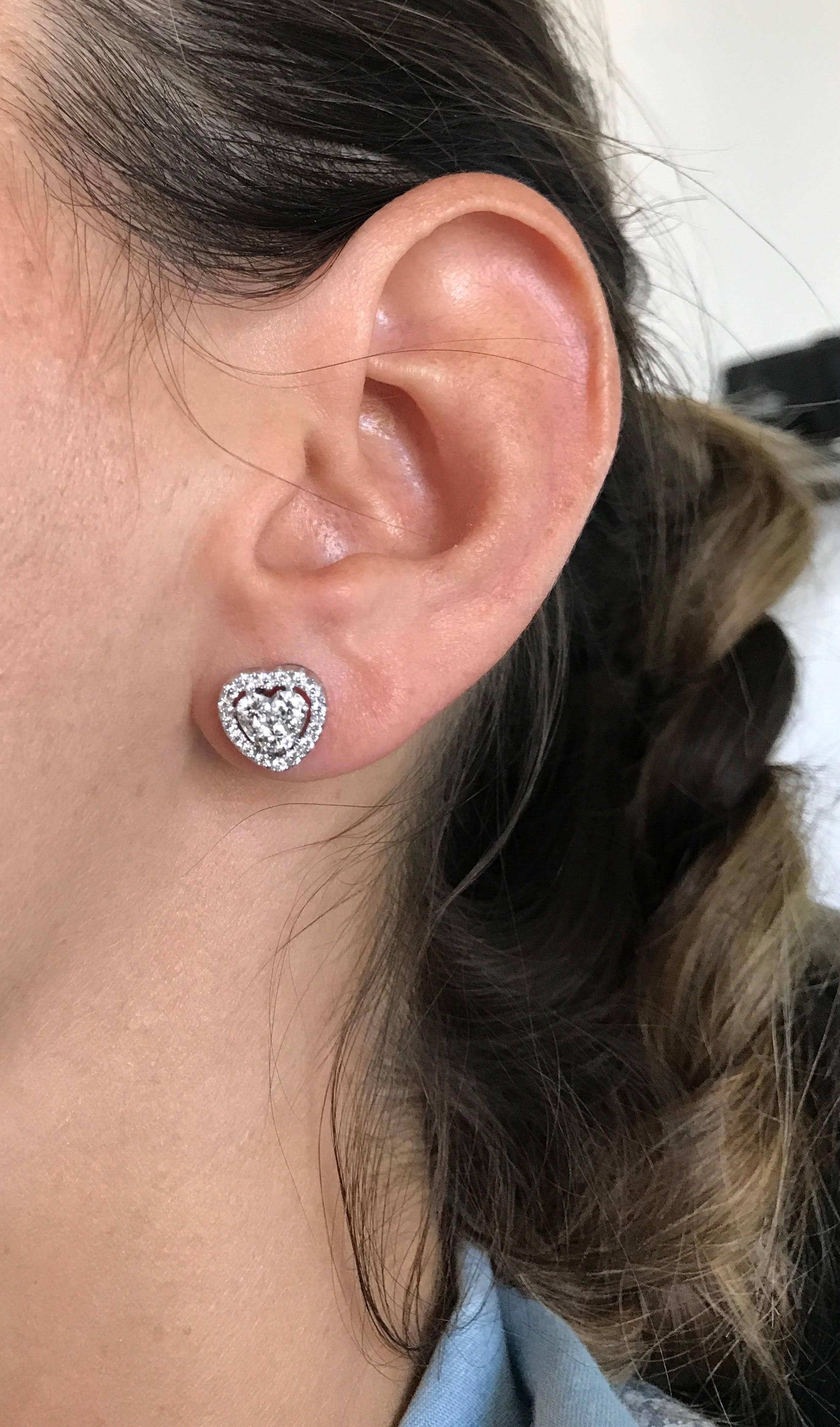 Round Cut Diamond Gold Heart Earrings For Sale