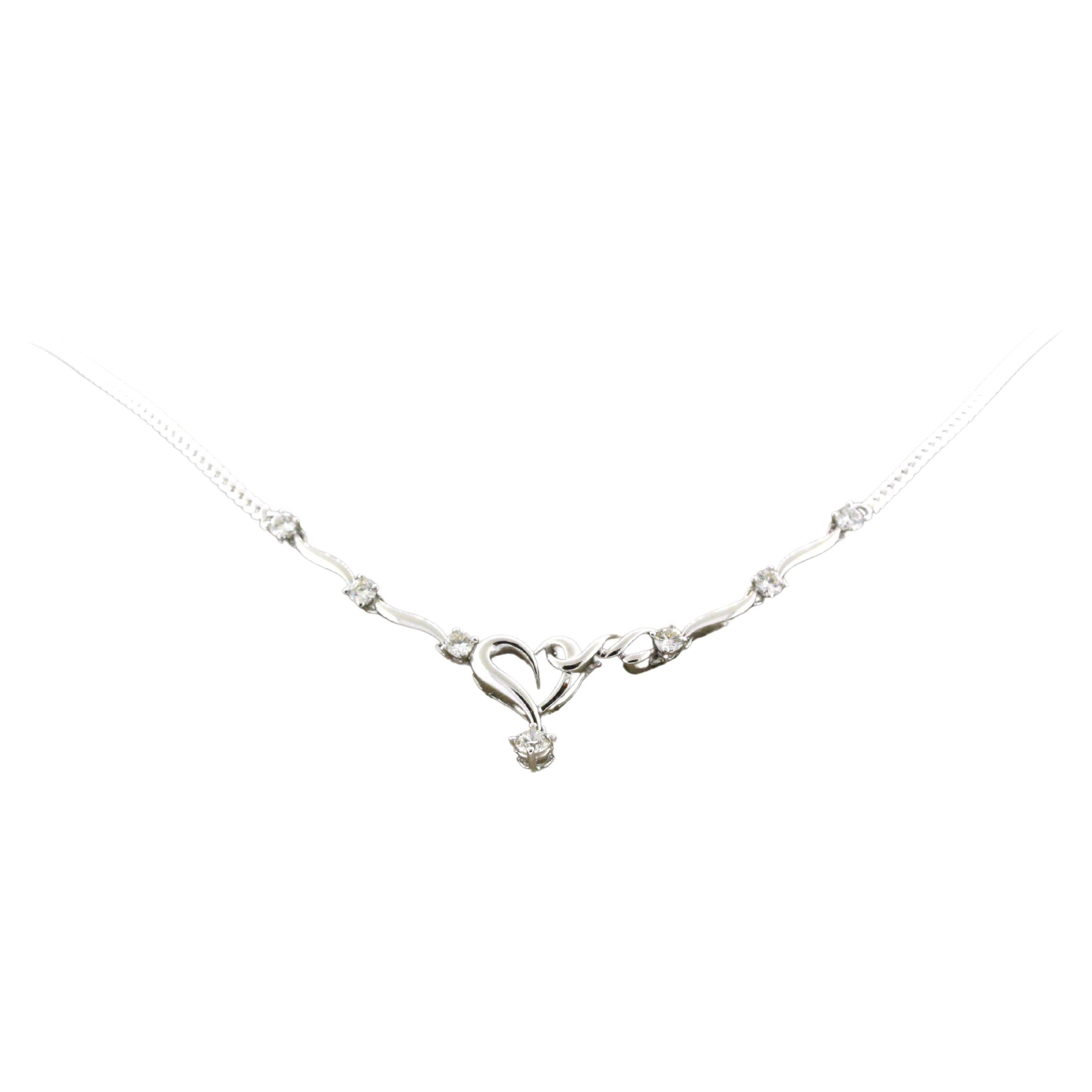 Diamond Gold Heart-Motif Necklace For Sale