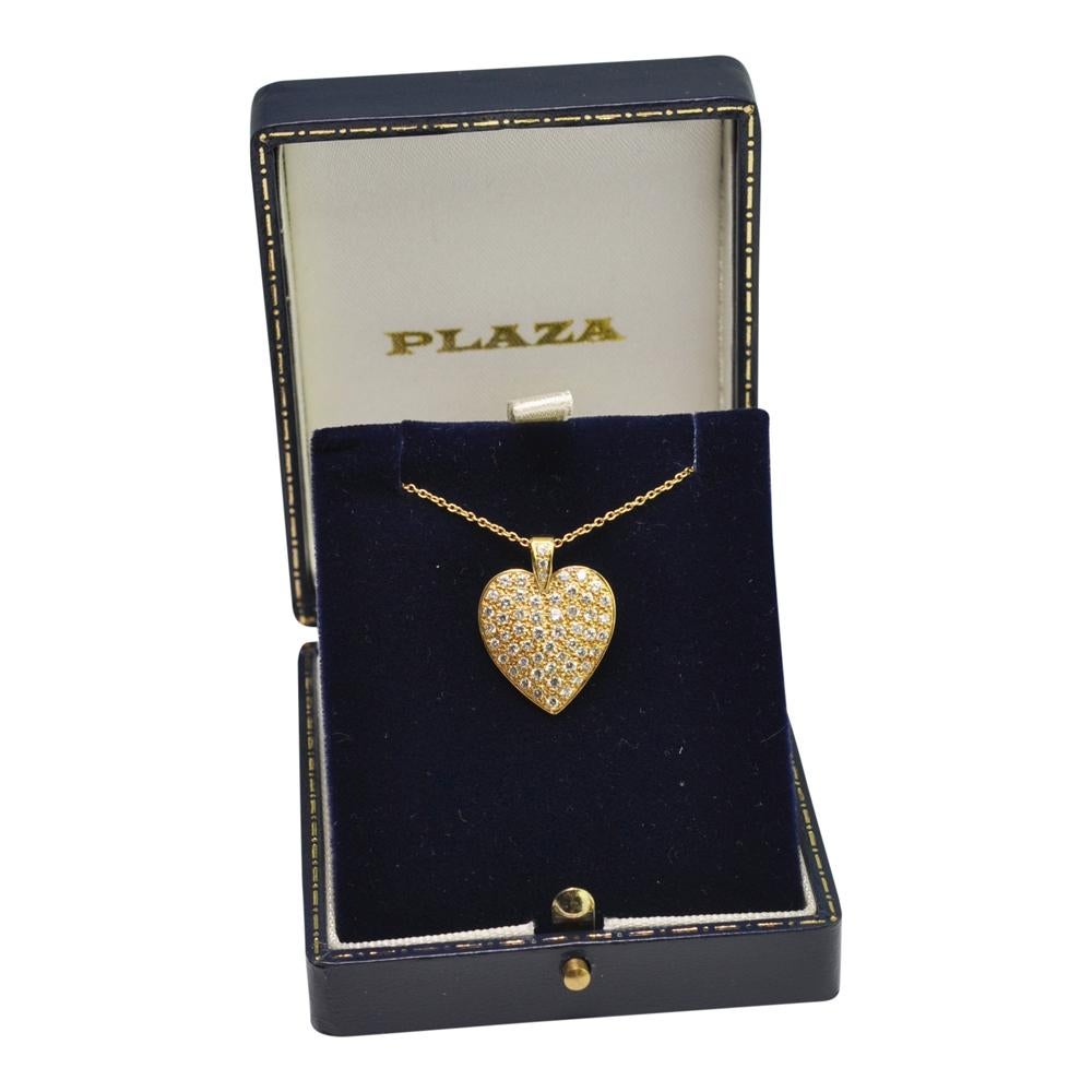 Diamond Gold Heart Pendant For Sale 2