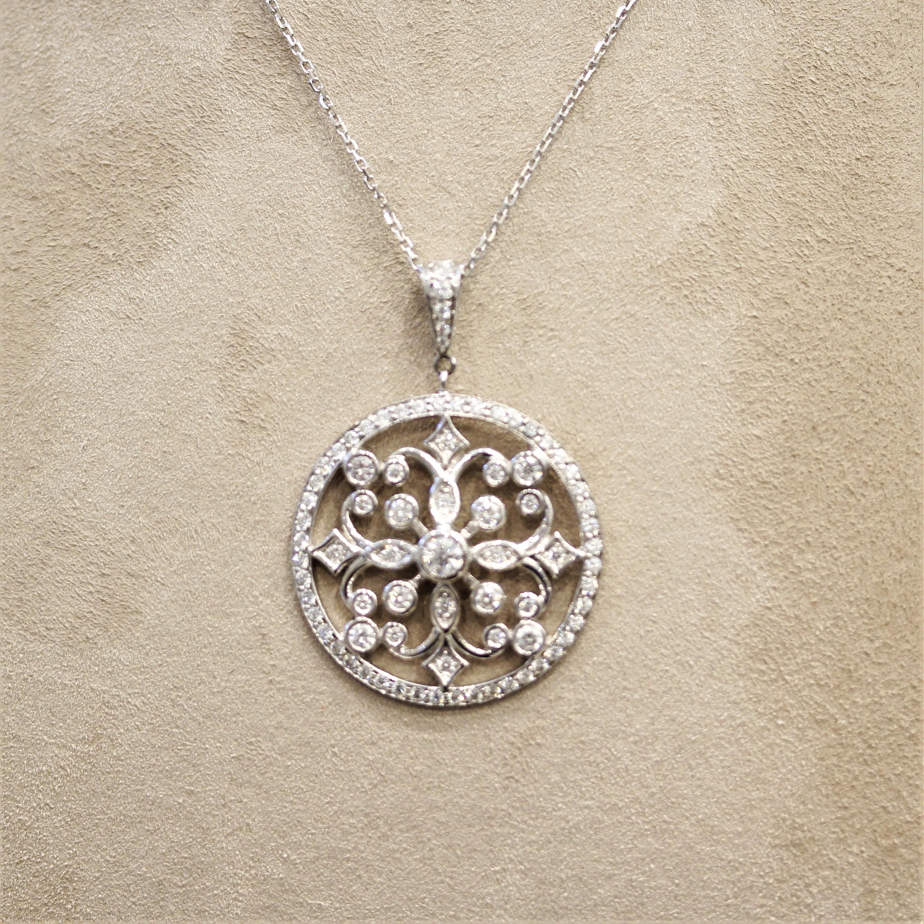 Diamond Gold Medallion Pendant In New Condition For Sale In Beverly Hills, CA