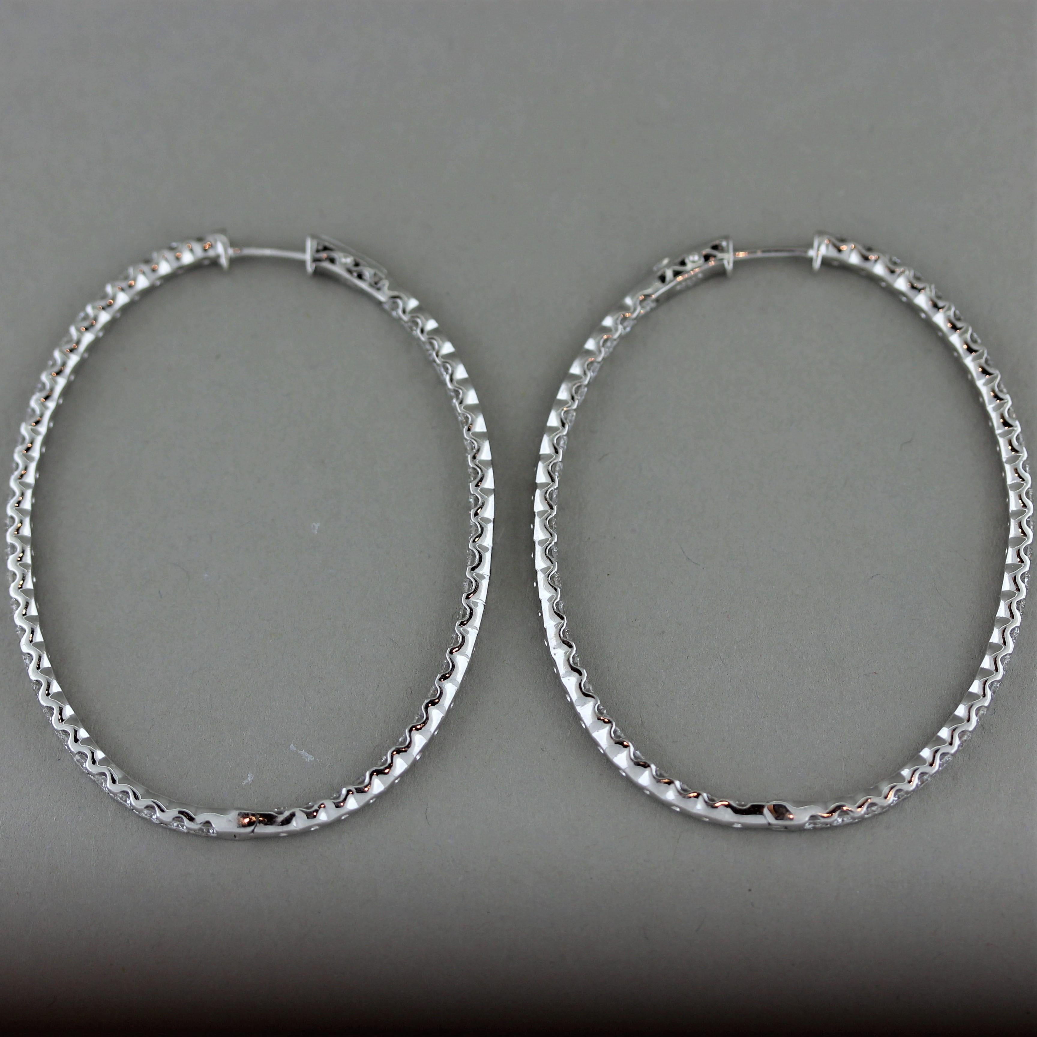 Round Cut Diamond Gold Oval Hoop Earrings For Sale