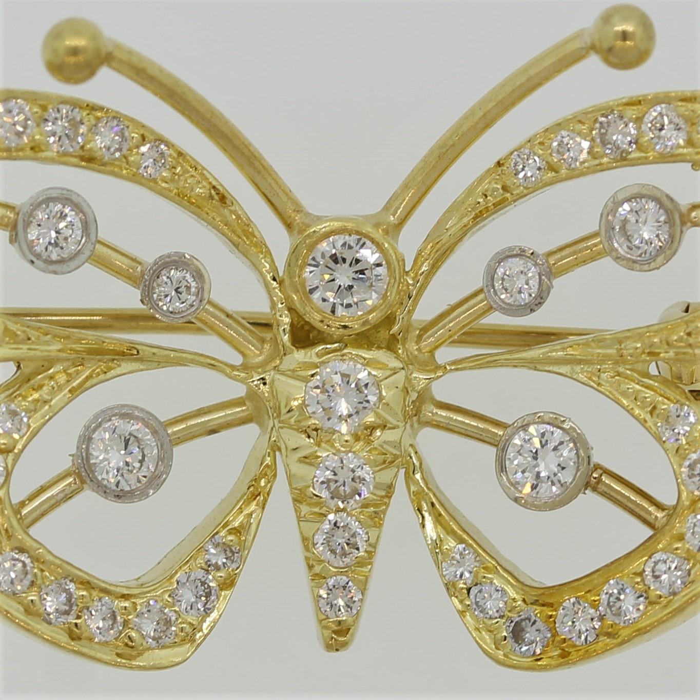 Diamond Gold and Platinum Butterfly Pin Brooch In New Condition For Sale In Beverly Hills, CA