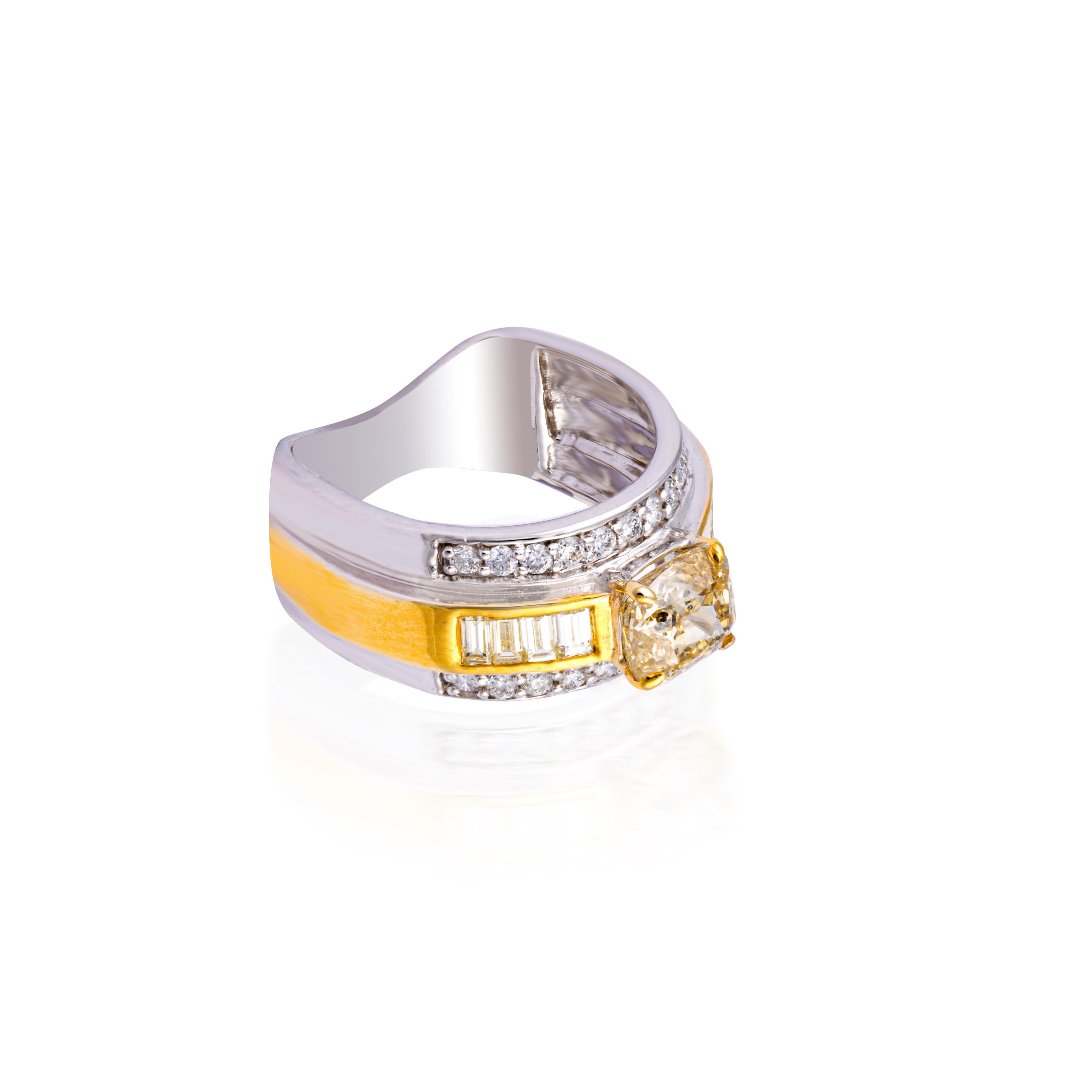Diamond 18k gold ring 